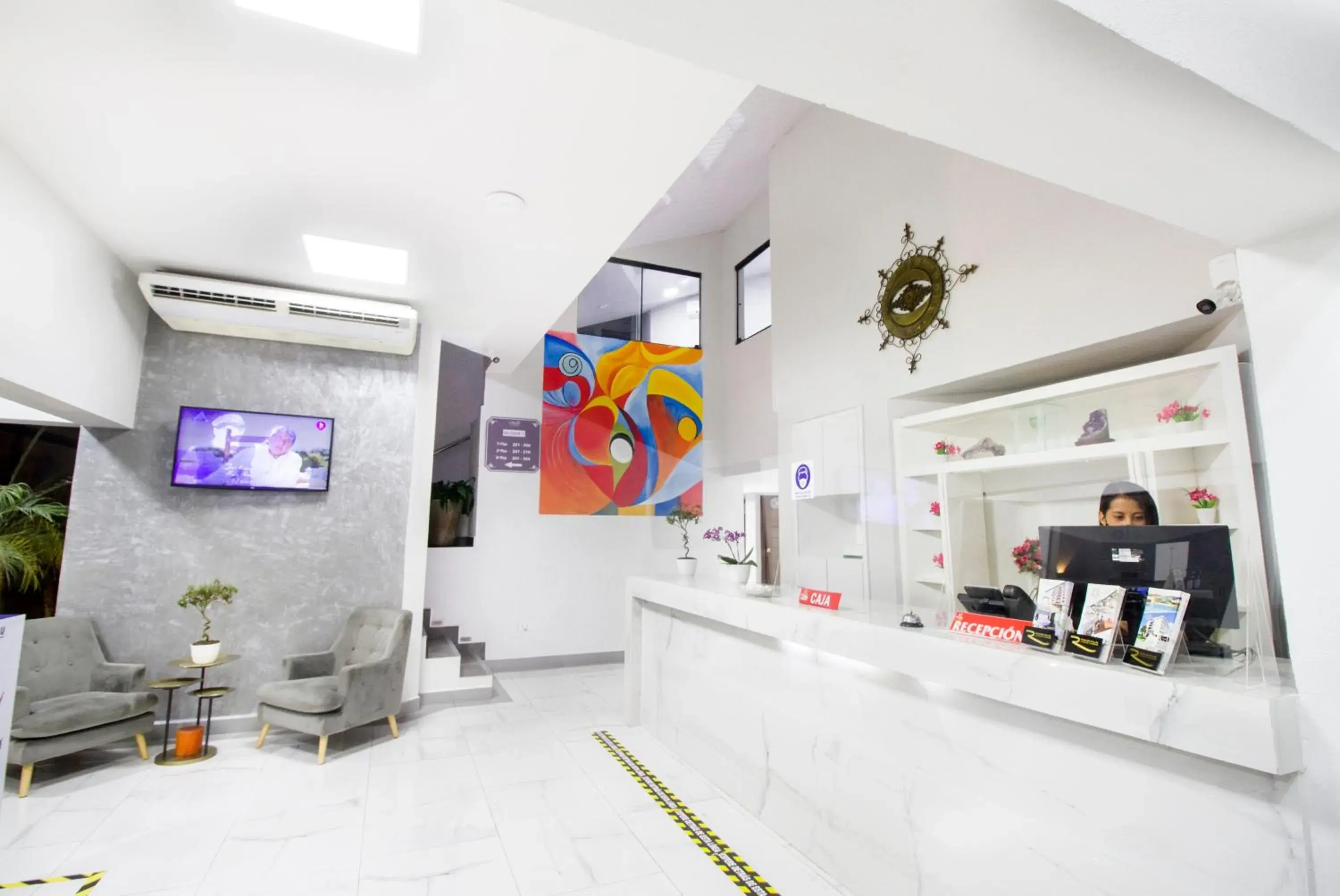 Lobby or reception in Hotel Sirari By Regina Lobby or reception in Hotel Sirari By Regina