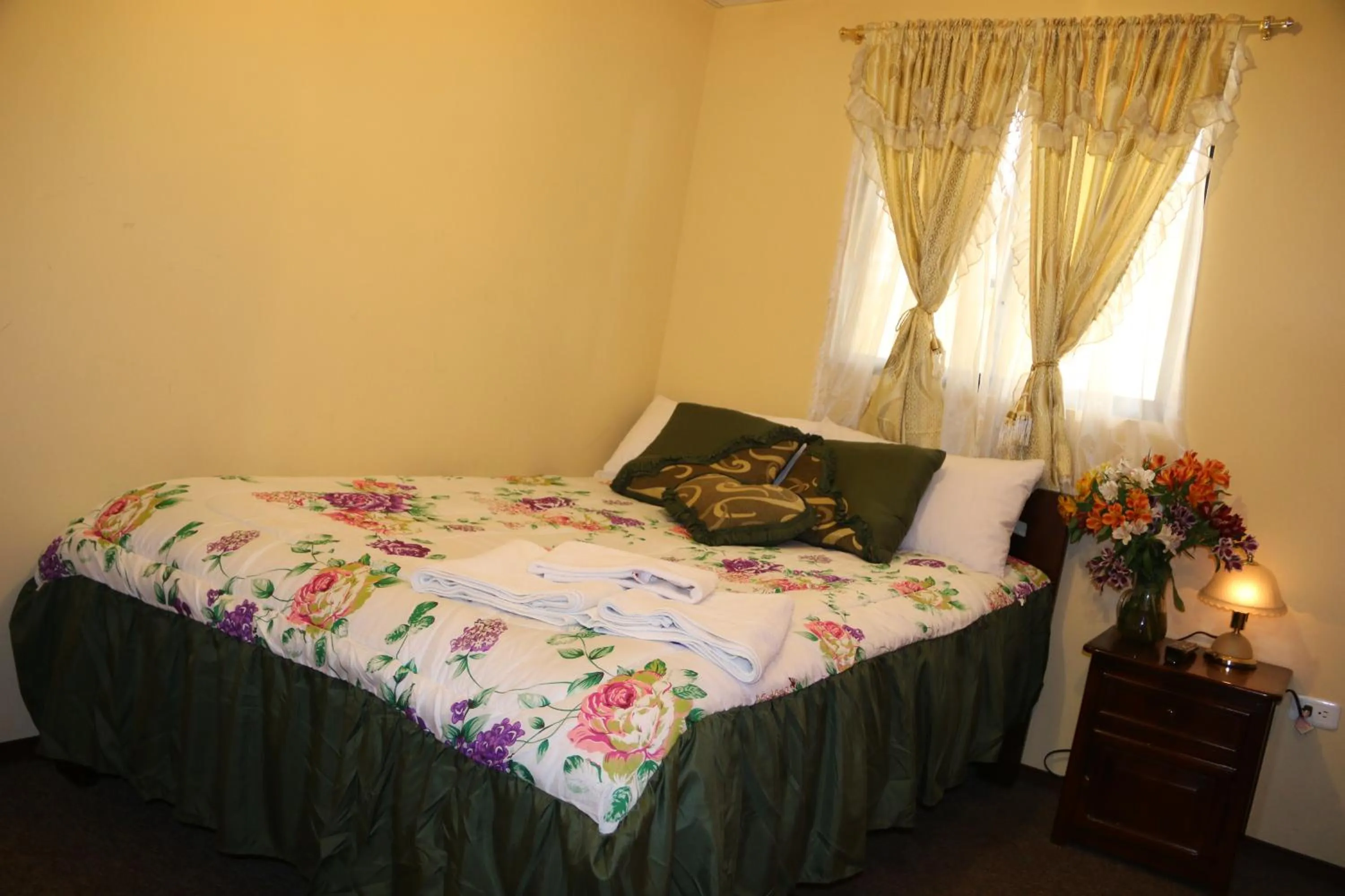 Photo of the whole room, Bed in Hotel Residencial El Viajero