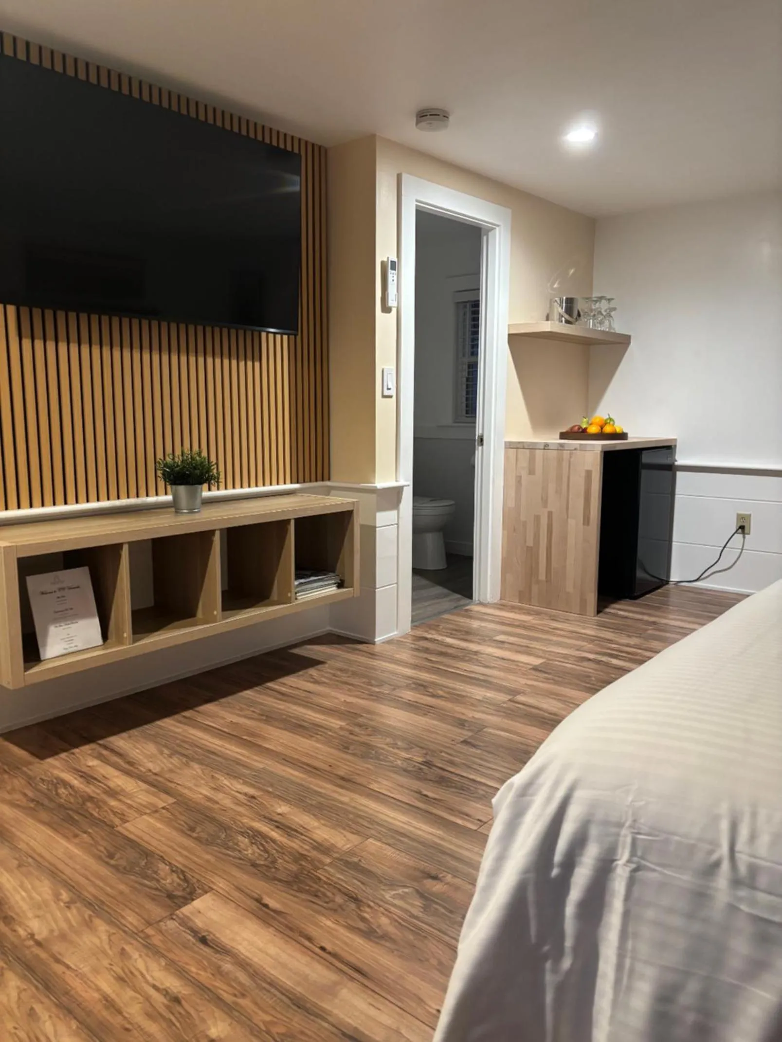 View (from property/room), Bed in Cape Cod Veranda