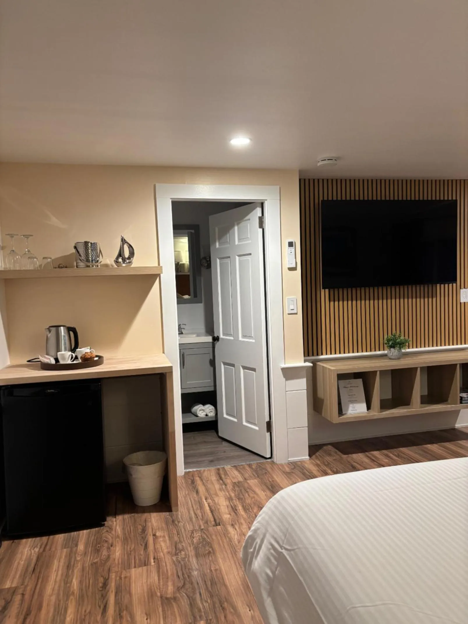 Bed in Cape Cod Veranda