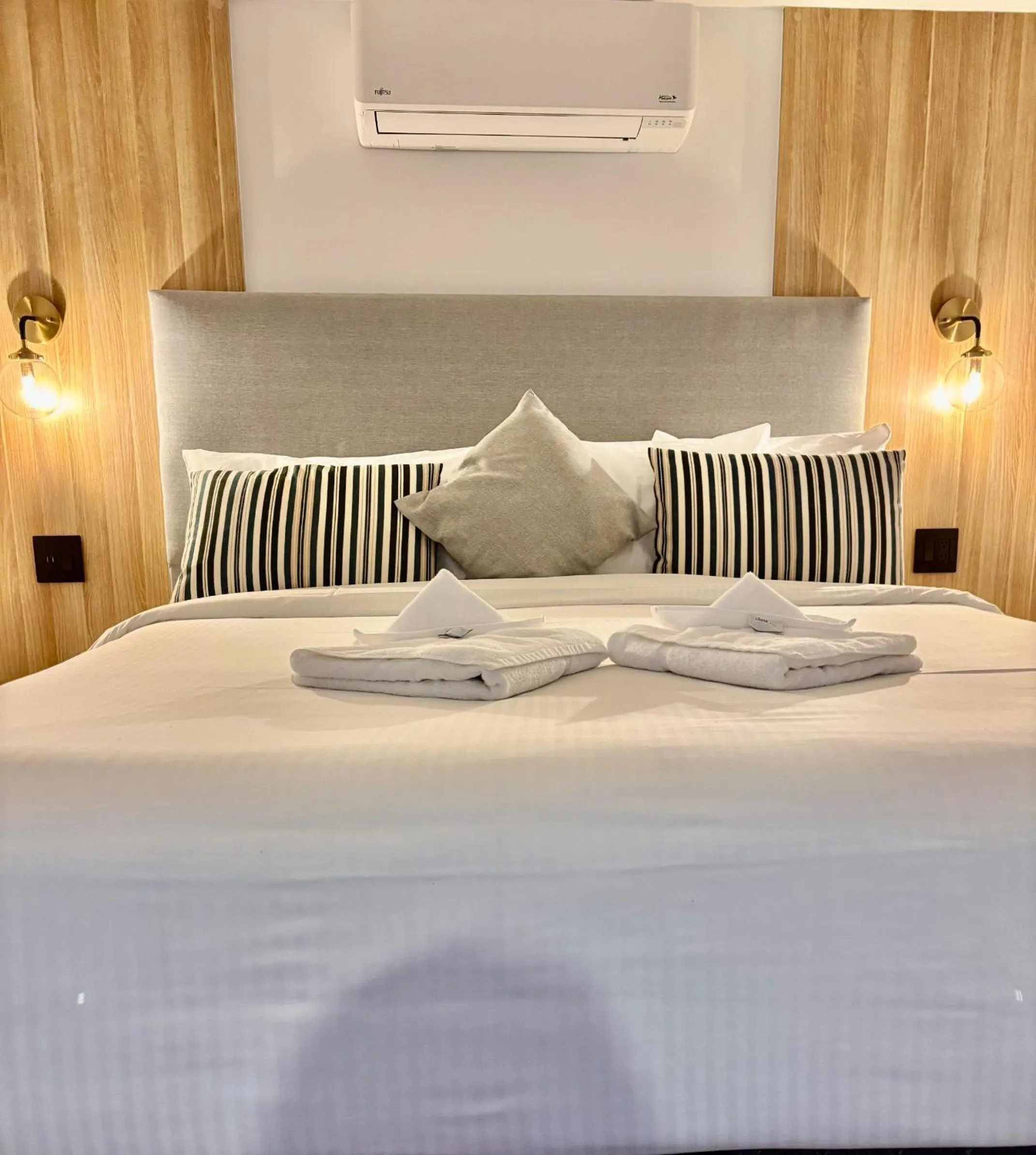 Bed in Cape Cod Veranda