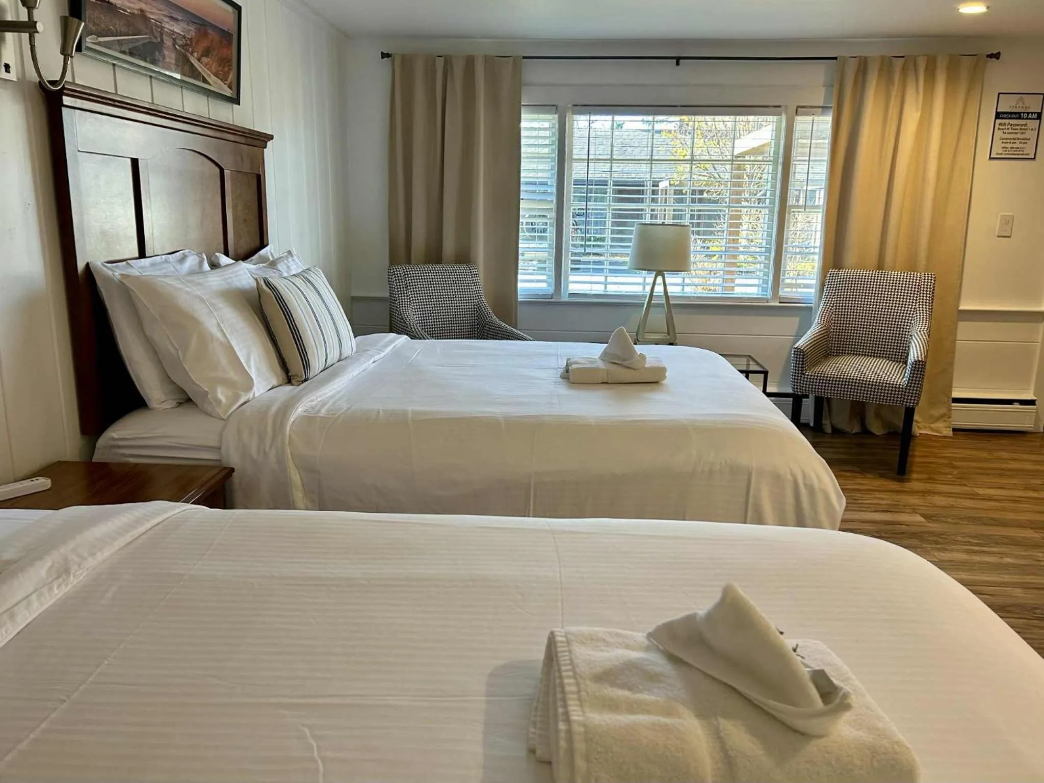 Bed in Cape Cod Veranda