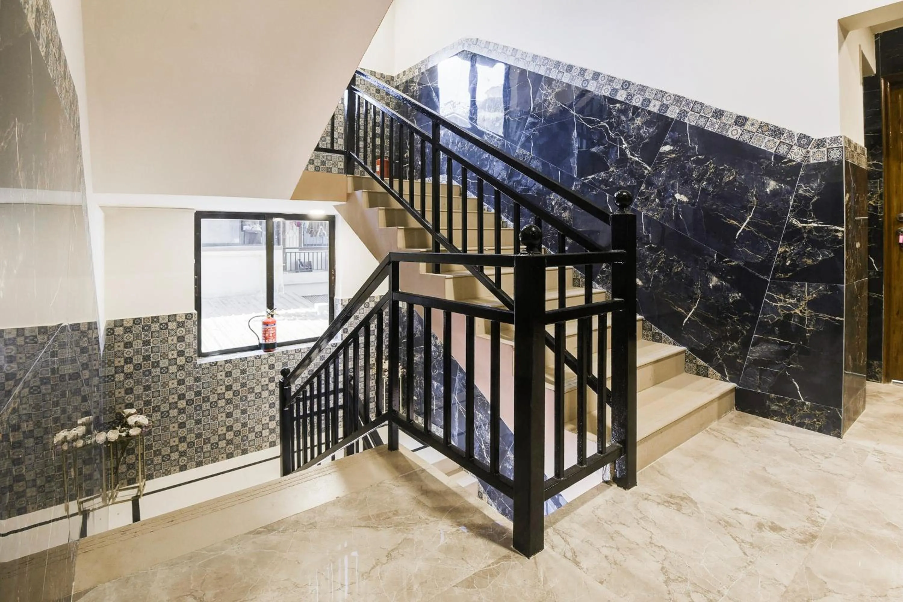 Lobby or reception in Super Hotel O Dabolim Near Goa International Airport