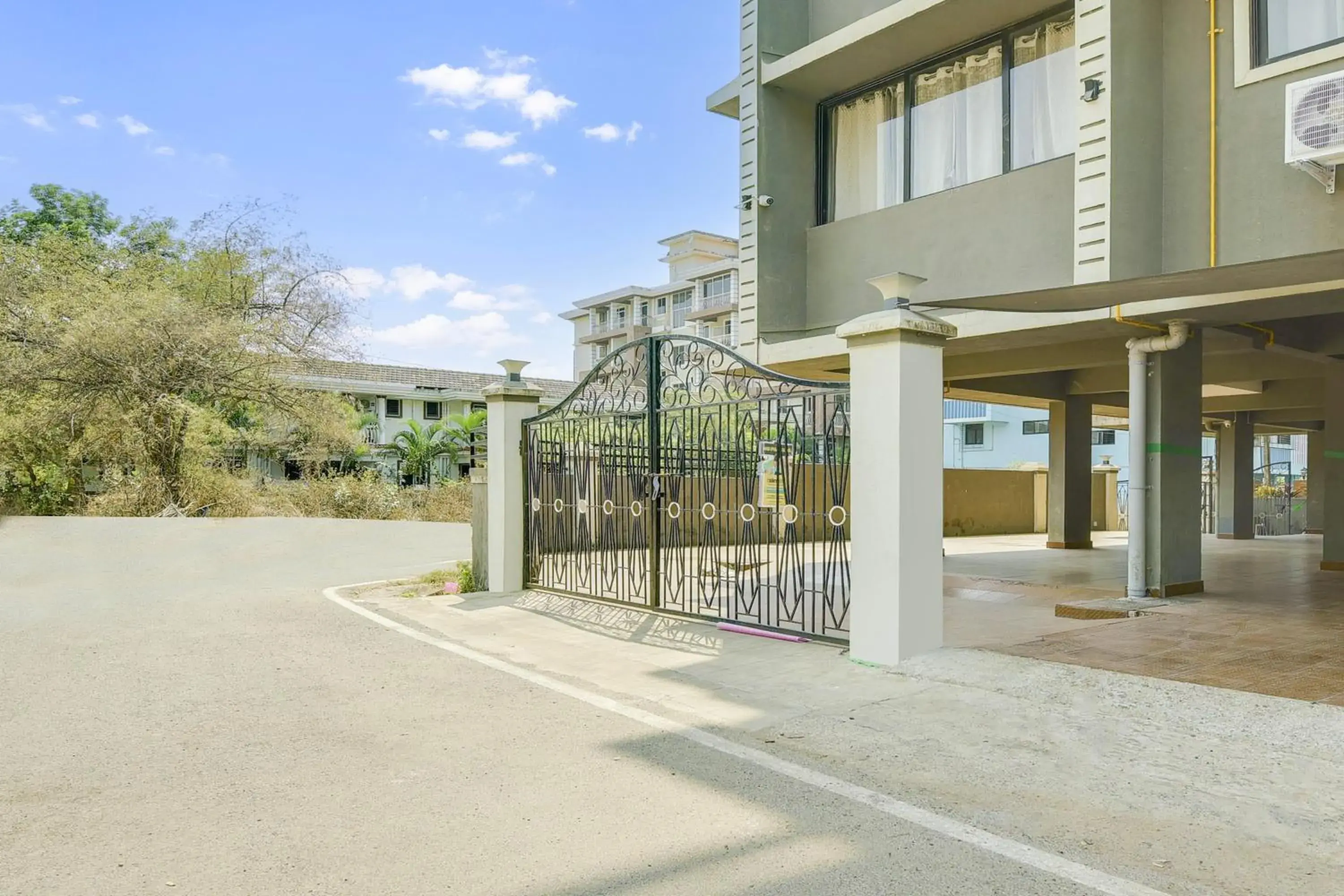 Facade/entrance in Super Hotel O Dabolim Near Goa International Airport Facade/entrance in Super Hotel O Dabolim Near Goa International Airport