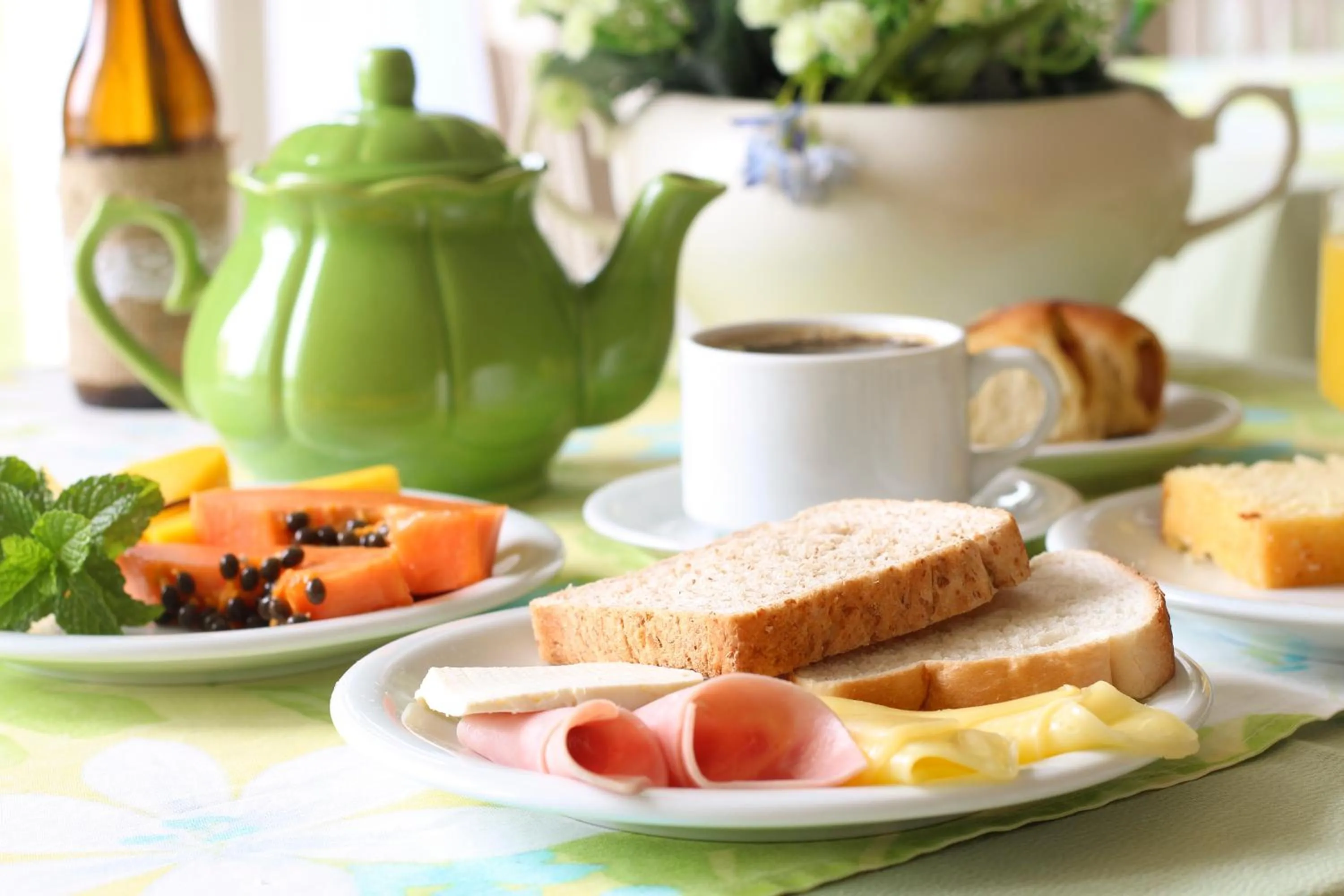 Restaurant/places to eat in Hotel Porto de Paz - Shantiniketan