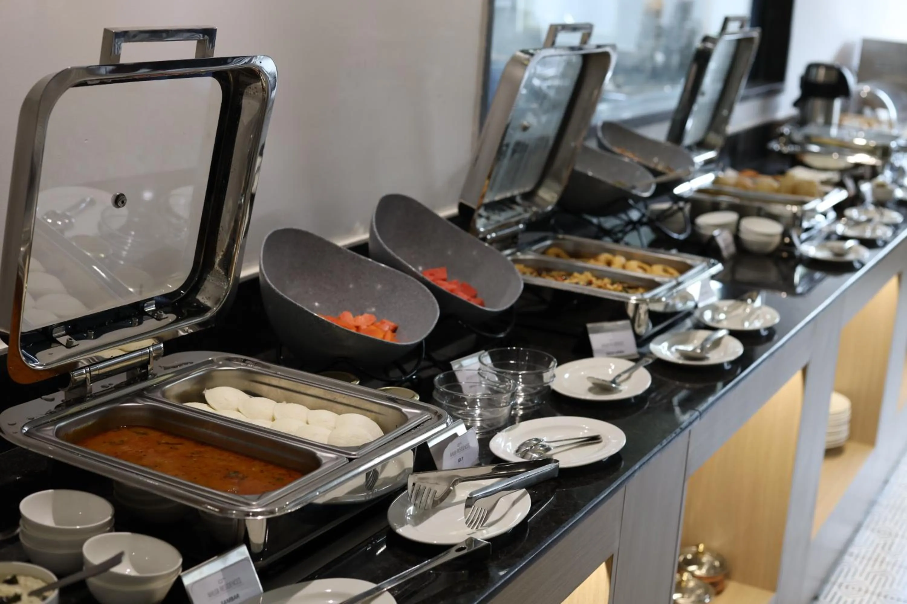 Food in Ahuja Residency Mayfield Garden