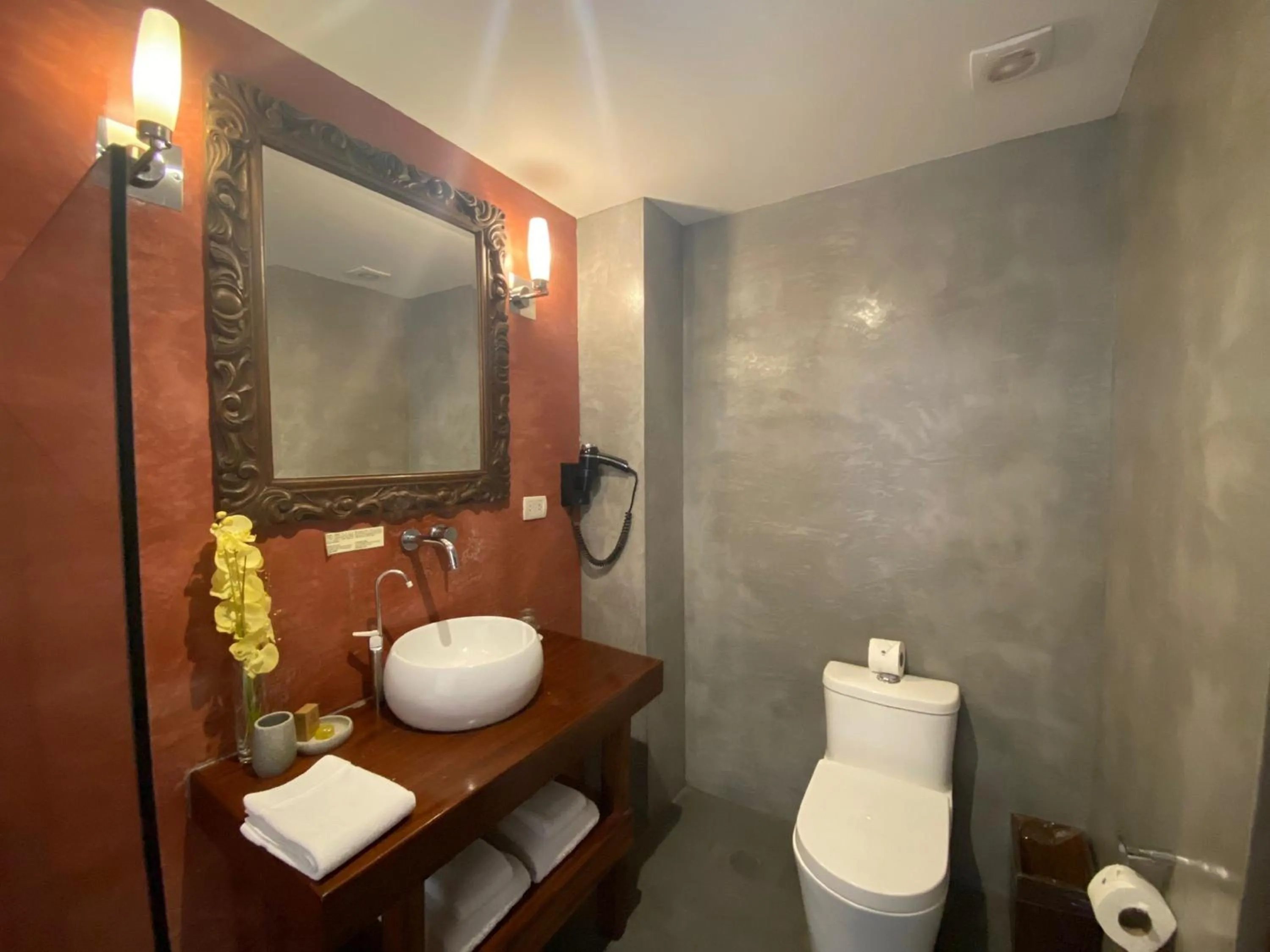 Bathroom in Katari Hotel at Plaza de Armas