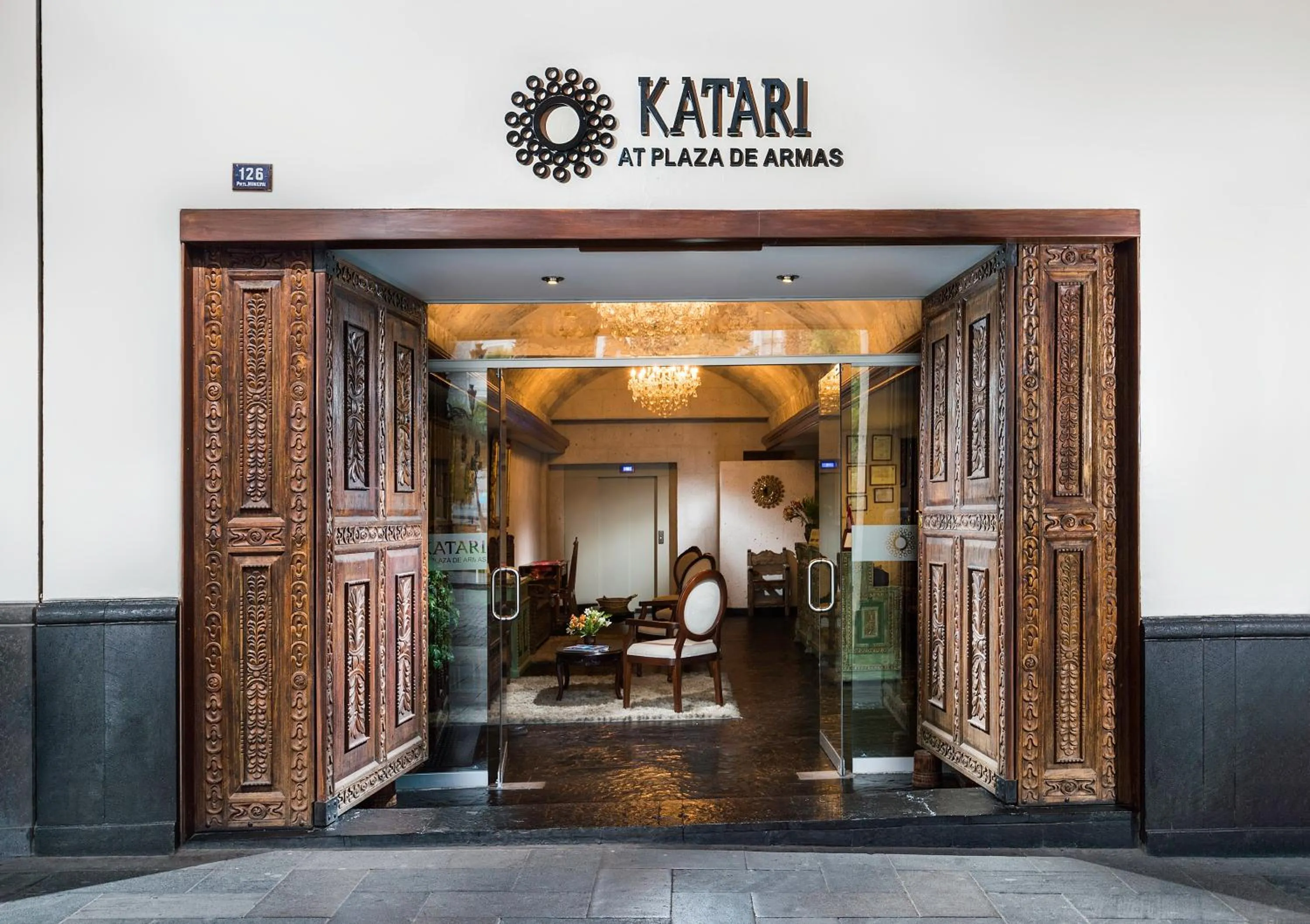 Facade/entrance in Katari Hotel at Plaza de Armas