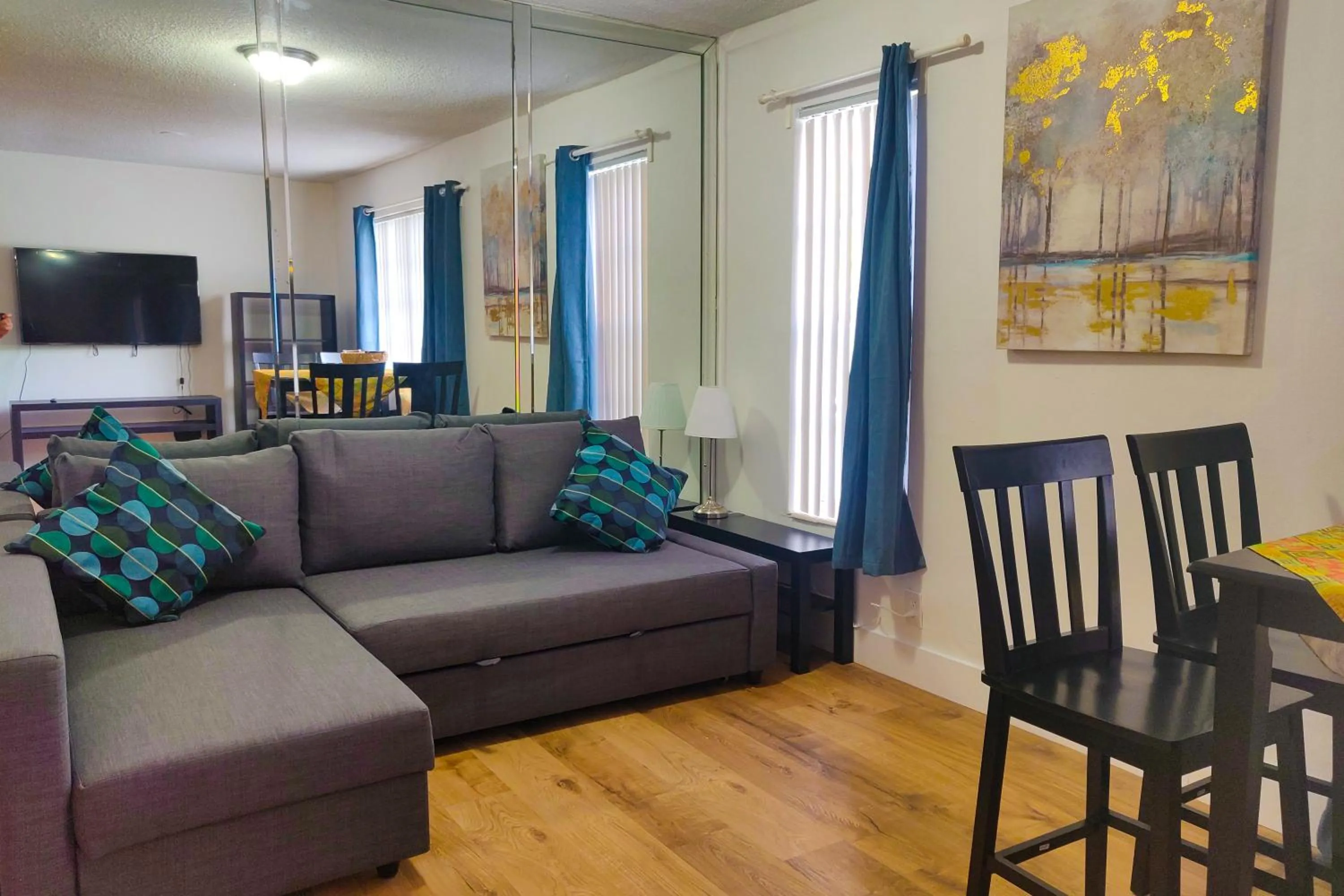 Sunny Isles Apartments by MiaRentals