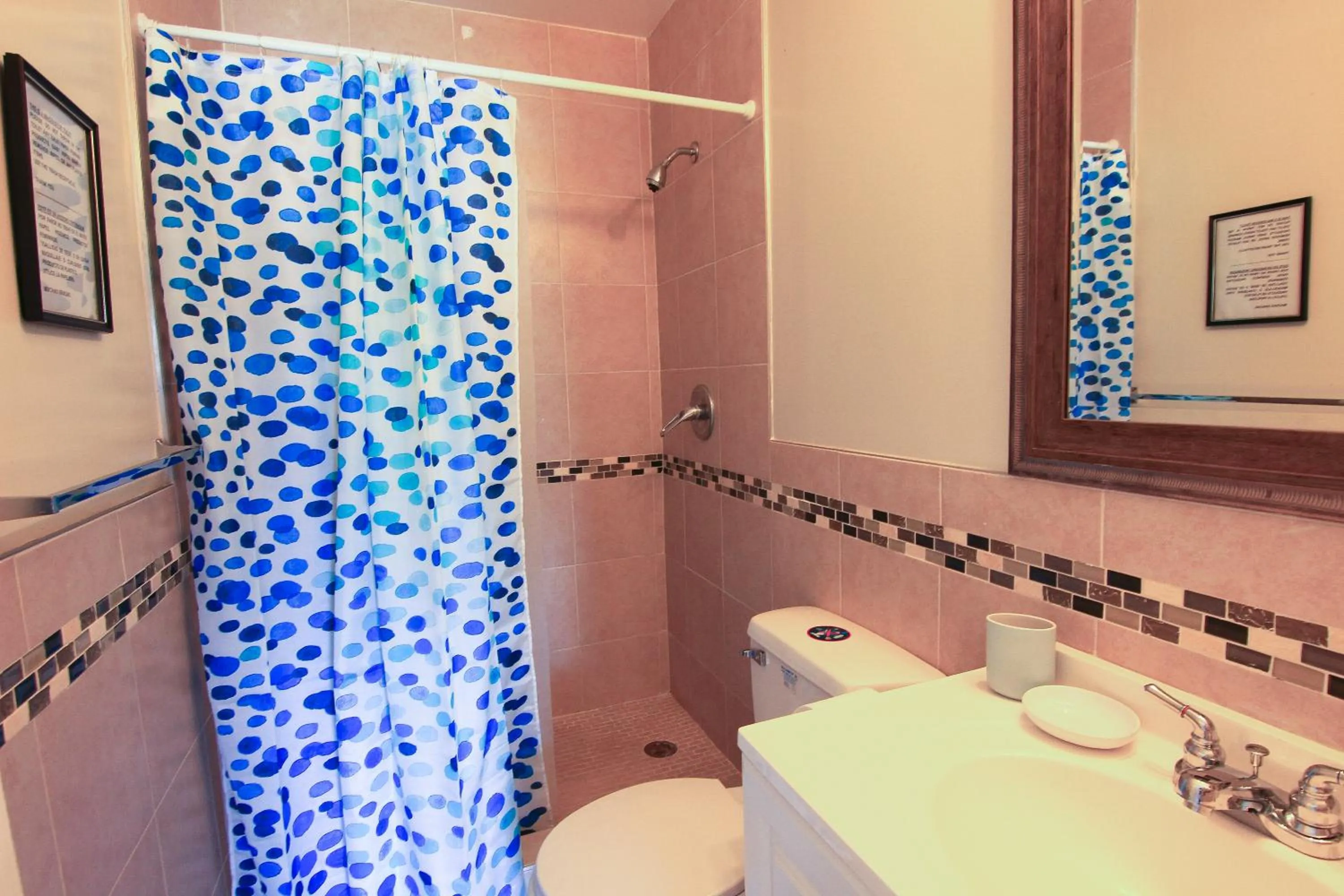 Sunny Isles Apartments by MiaRentals