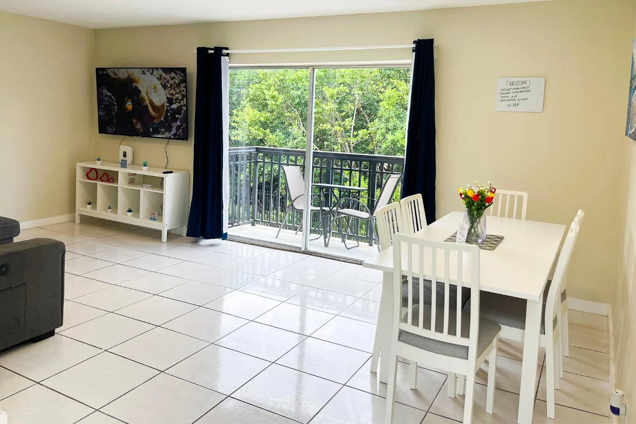 Sunny Isles Apartments by MiaRentals