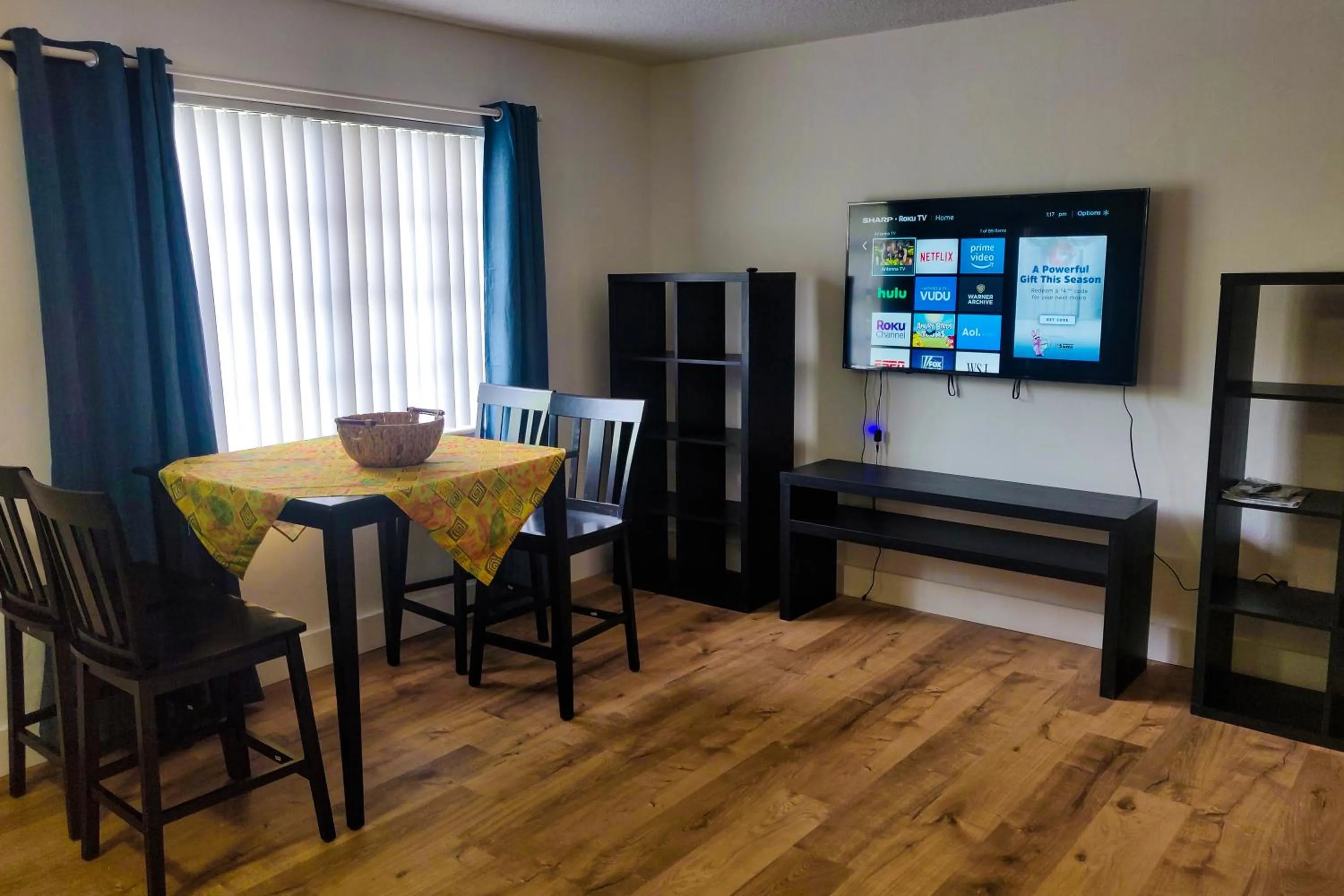 Sunny Isles Apartments by MiaRentals