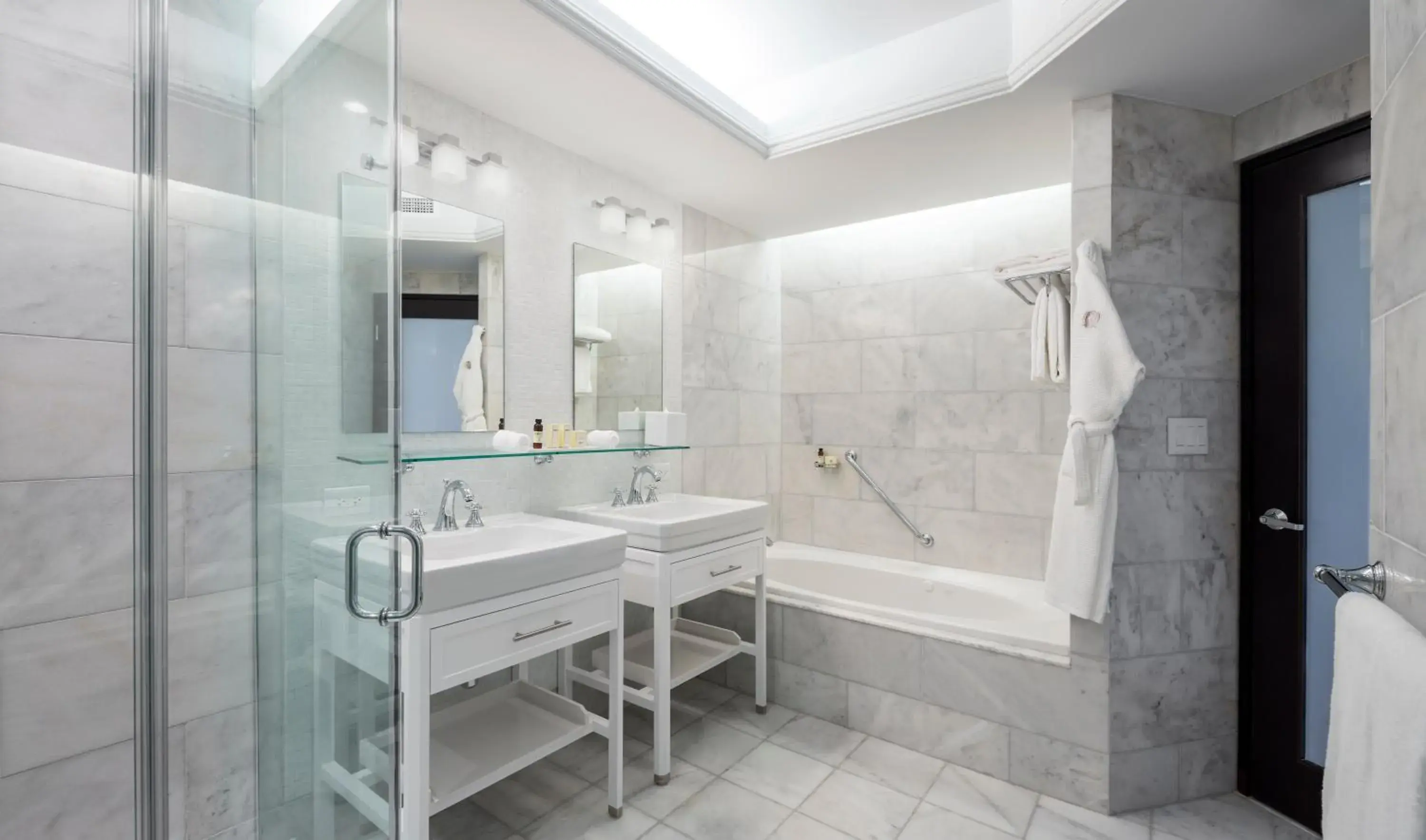 Bed in Condado Vanderbilt Hotel Bed in Condado Vanderbilt Hotel