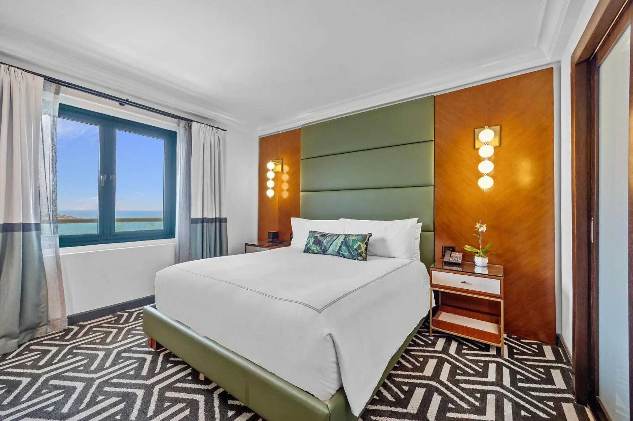 Bed in Condado Vanderbilt Hotel