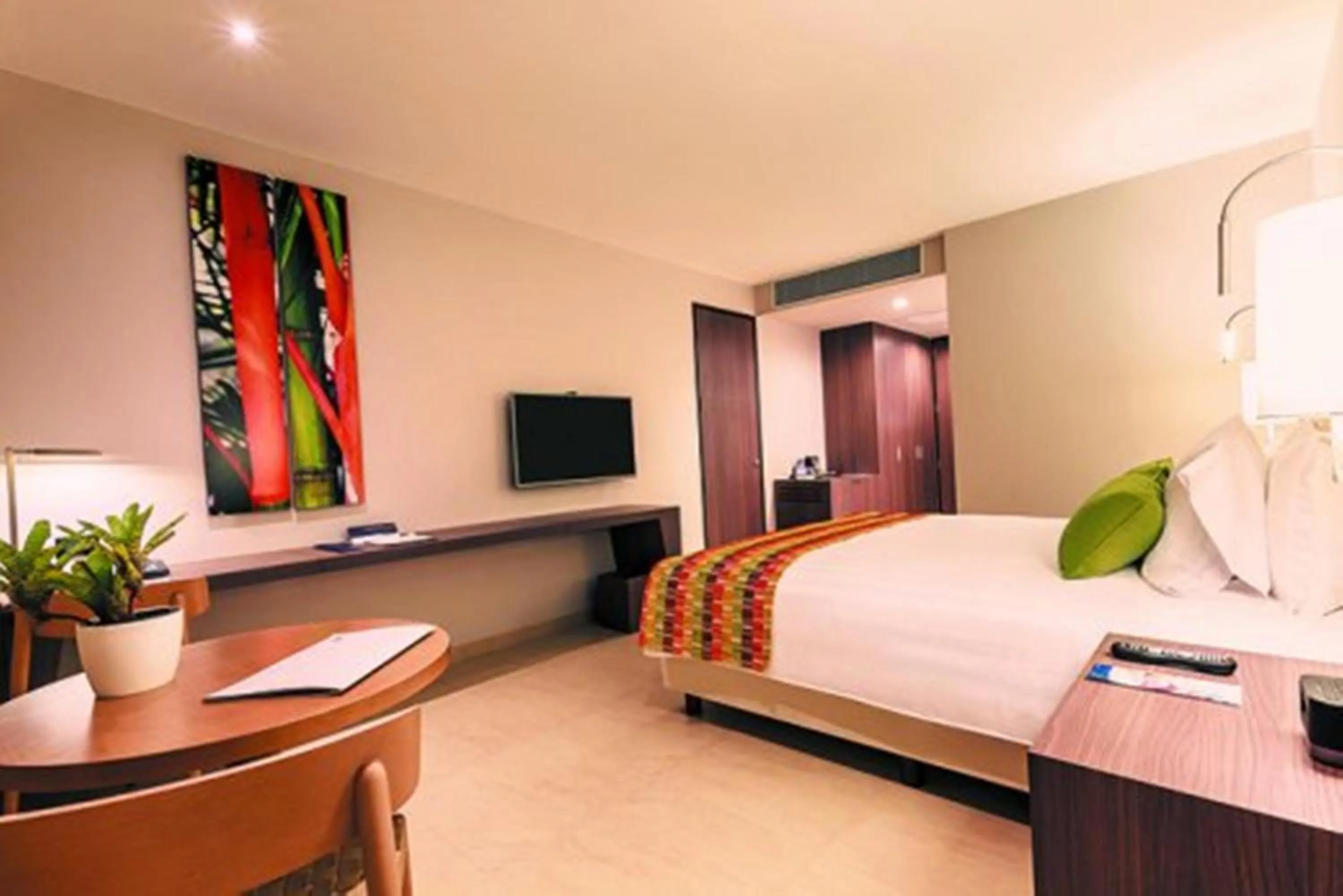 Photo of the whole room, Bed in Estelar Villavicencio Hotel & Centro De Convenciones