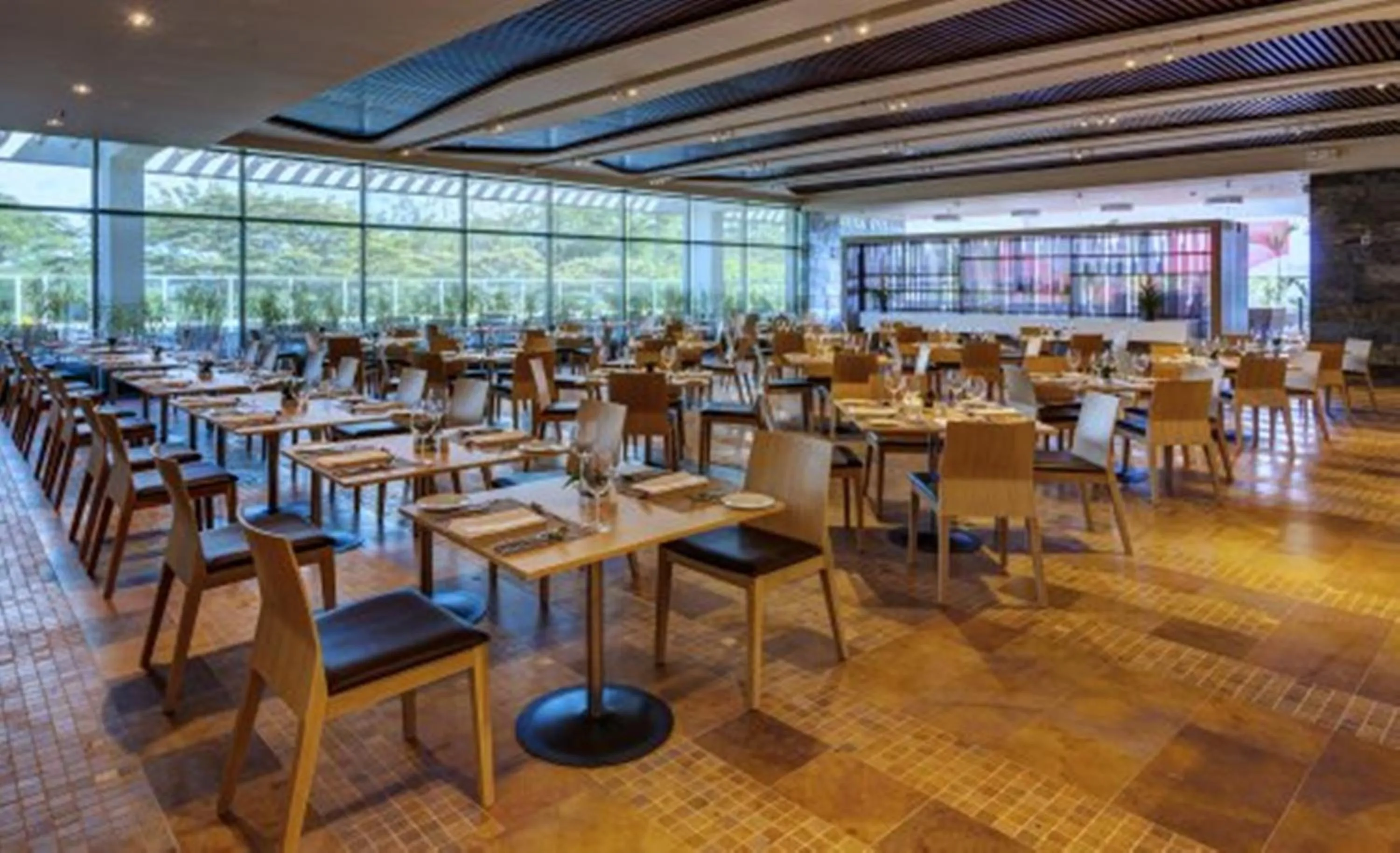 Restaurant/places to eat in Estelar Villavicencio Hotel & Centro De Convenciones