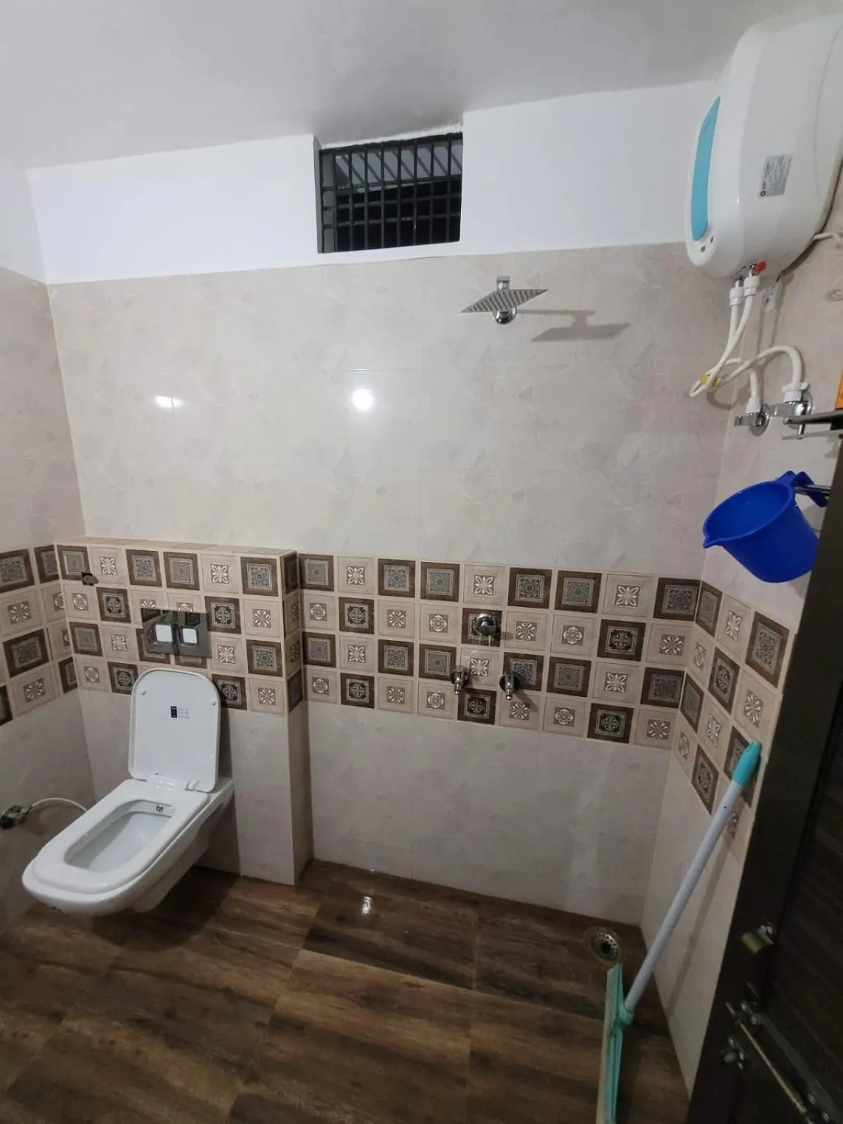 Bathroom in Pushpa Vatika