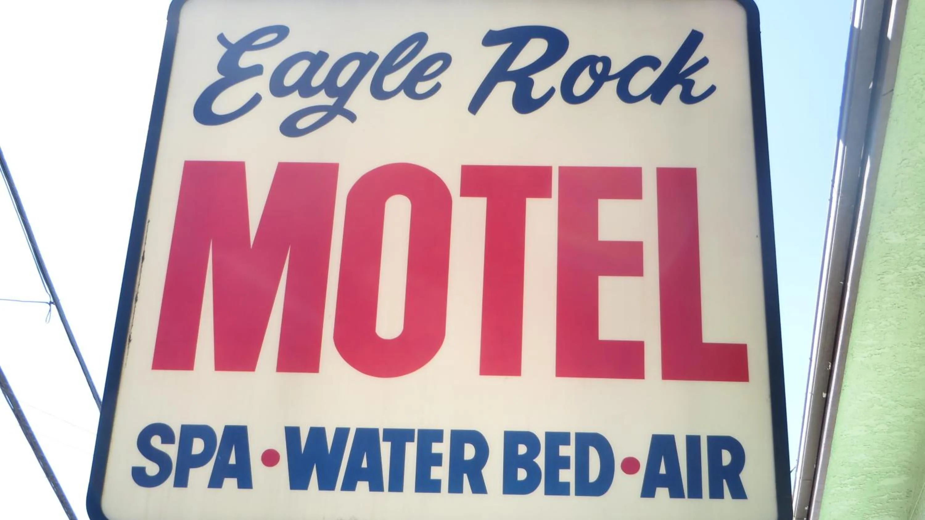 Decorative detail in Eagle Rock Motel