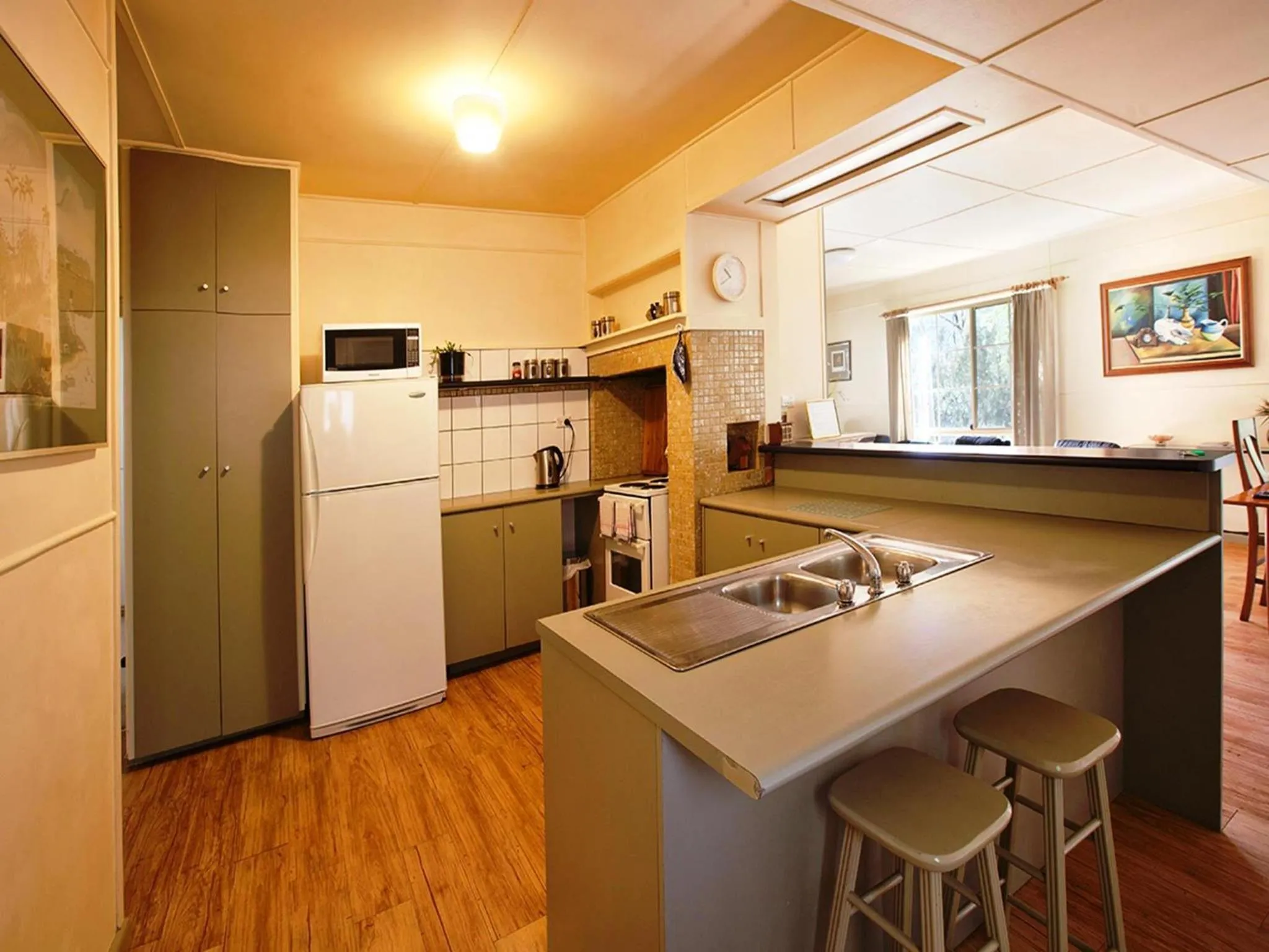 Kitchen or kitchenette in Noonameena Cottage