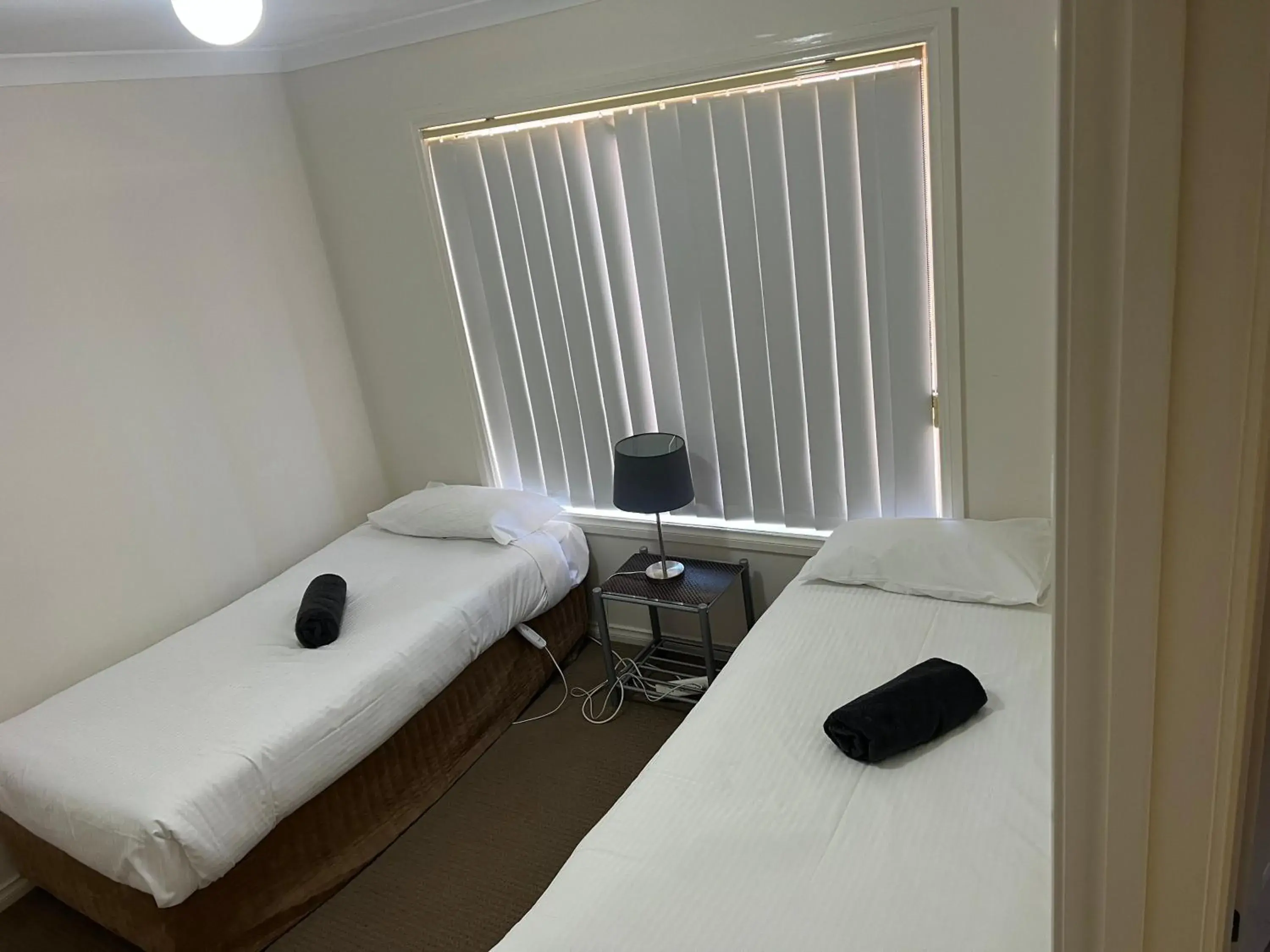 Bed in Melton Motor Inn and Apartments Bed in Melton Motor Inn and Apartments