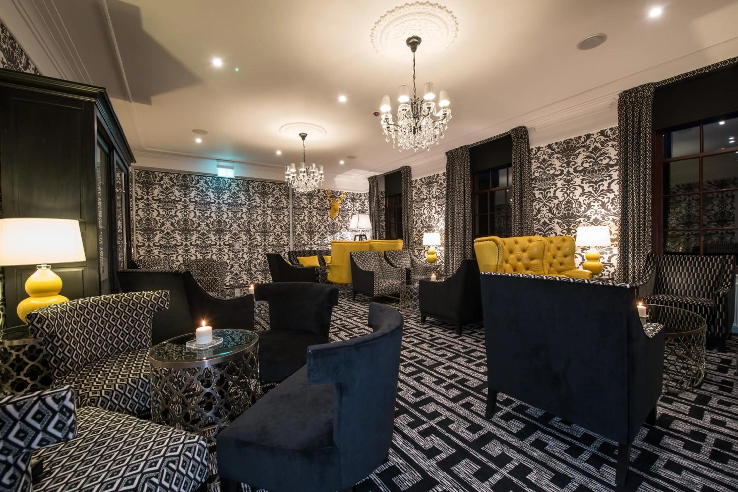 Lounge or bar in Gleddoch Golf & Spa Resort