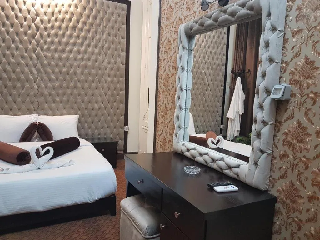 Photo of the whole room in Cairo Paradise Hotel