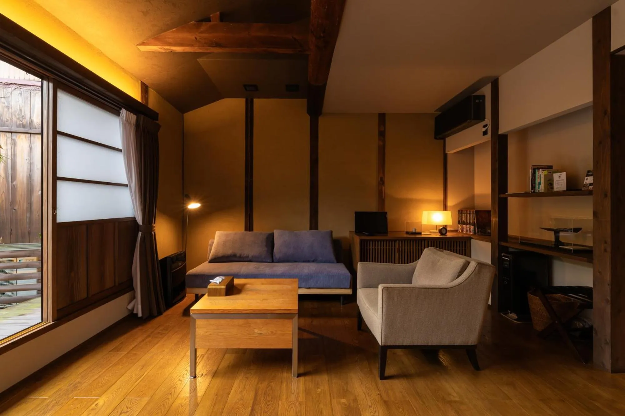 Photo of the whole room in PAYSAGE MORIGUCHI