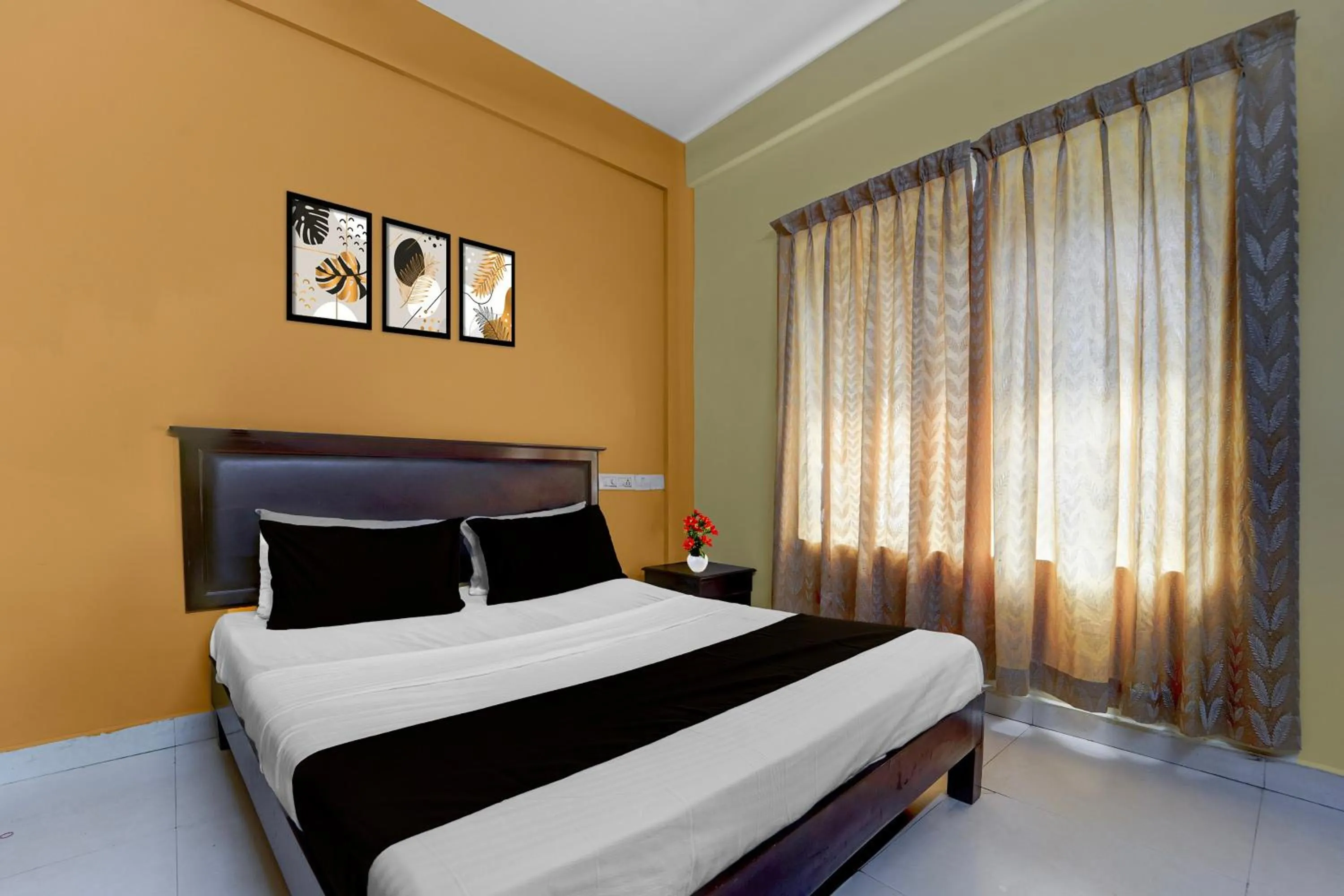 Bedroom, Bed in Collection O KSRTC Bus Station Kottayam Formerly Hotel O Day Springs