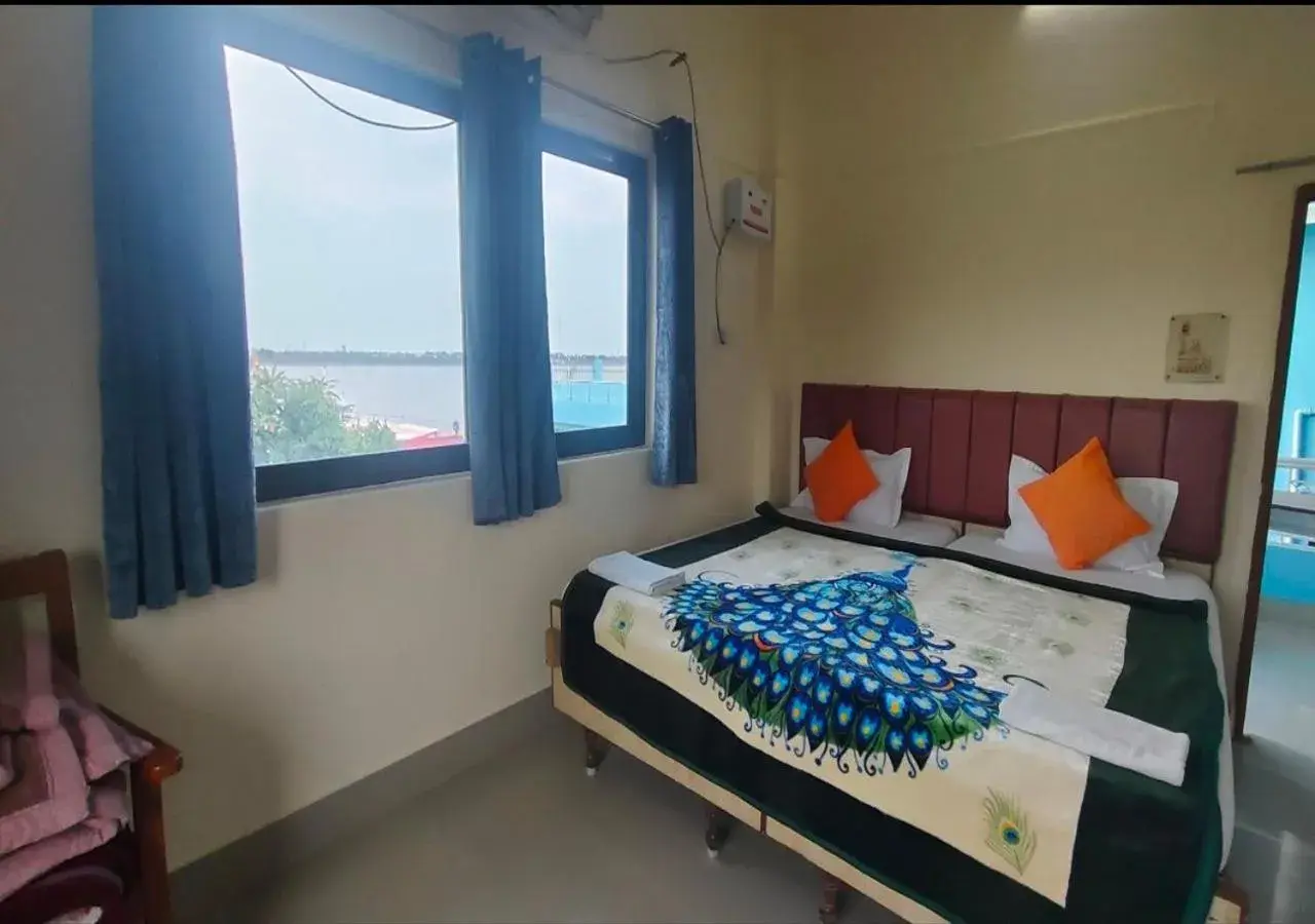 Bedroom, Bed in Sri Yoga Mandir Bedroom, Bed in Sri Yoga Mandir