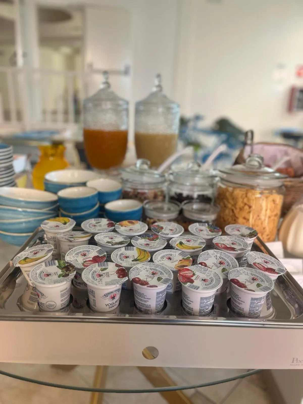 Breakfast in Hotel Eden