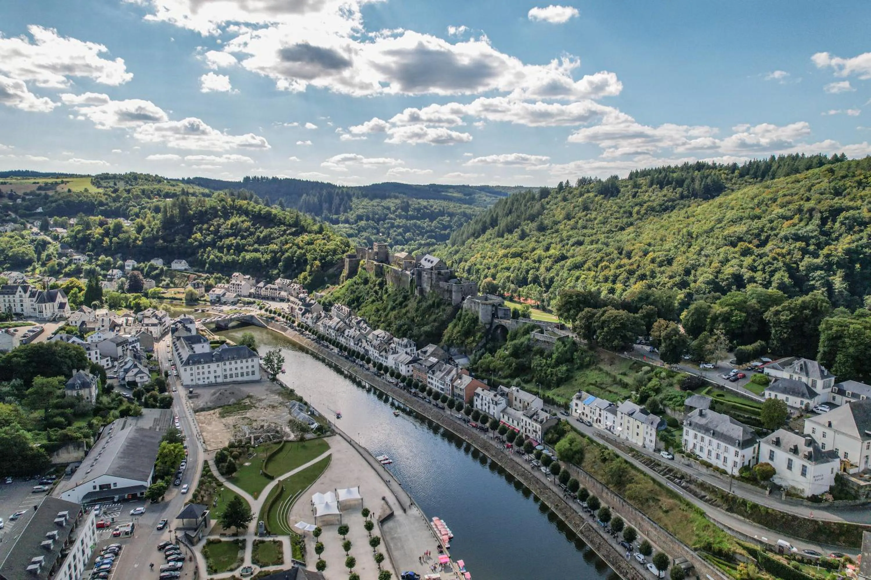 Natural landscape in Auberge de Jeunesse de Bouillon