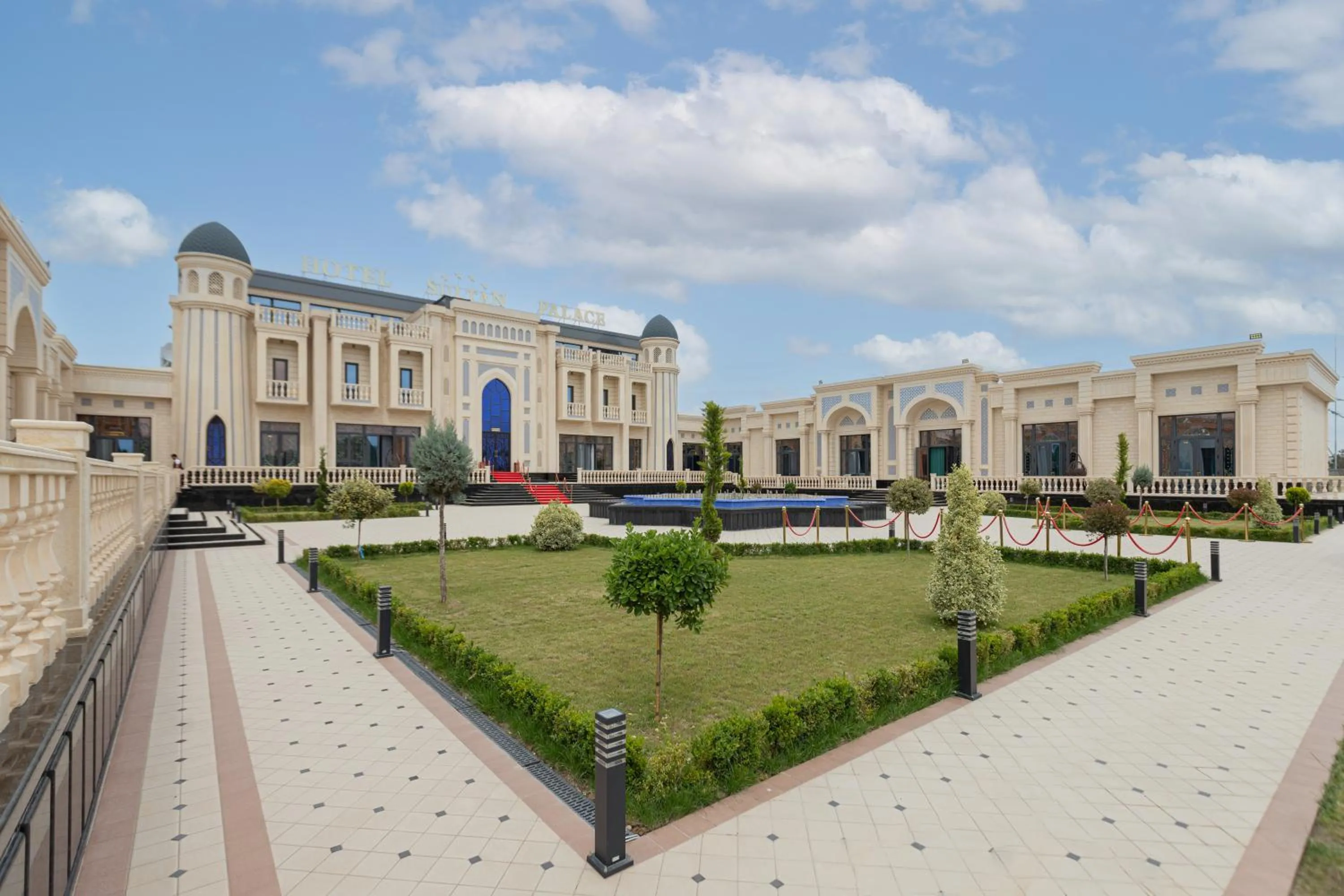 Property building in HOTEL SULTAN PALACE