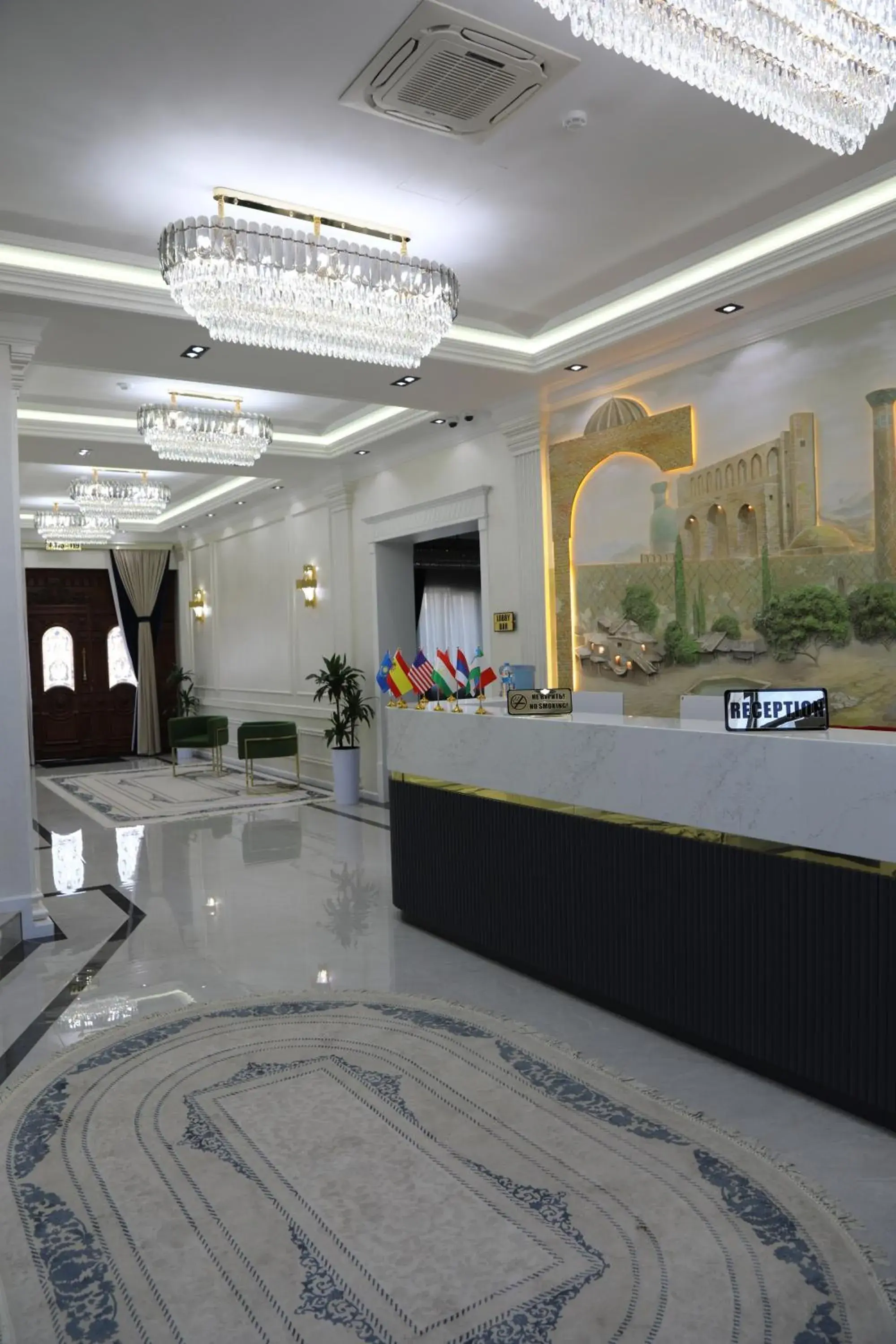 Lobby or reception in HOTEL SULTAN PALACE Lobby or reception in HOTEL SULTAN PALACE