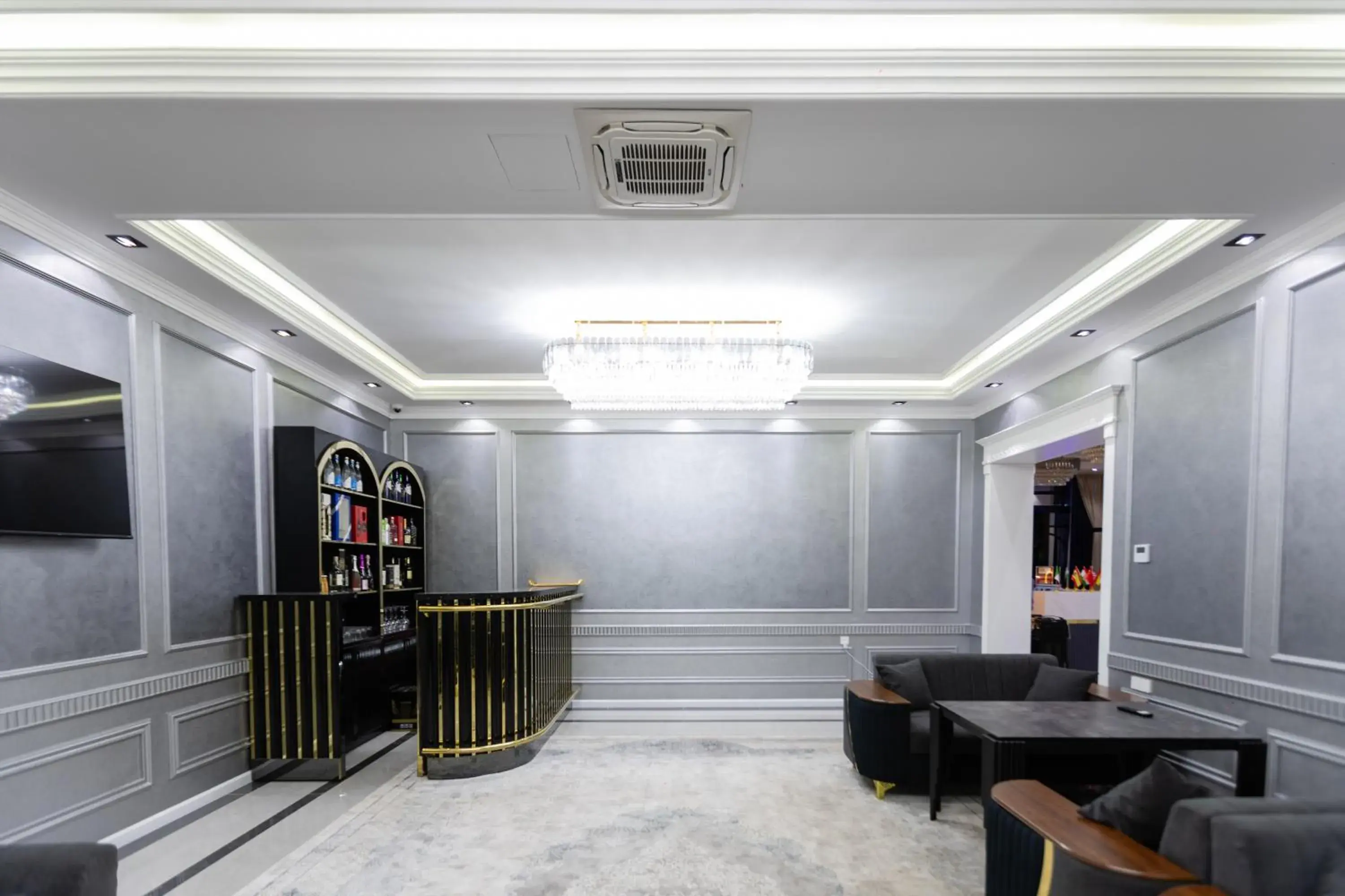 Restaurant/places to eat in HOTEL SULTAN PALACE Restaurant/places to eat in HOTEL SULTAN PALACE