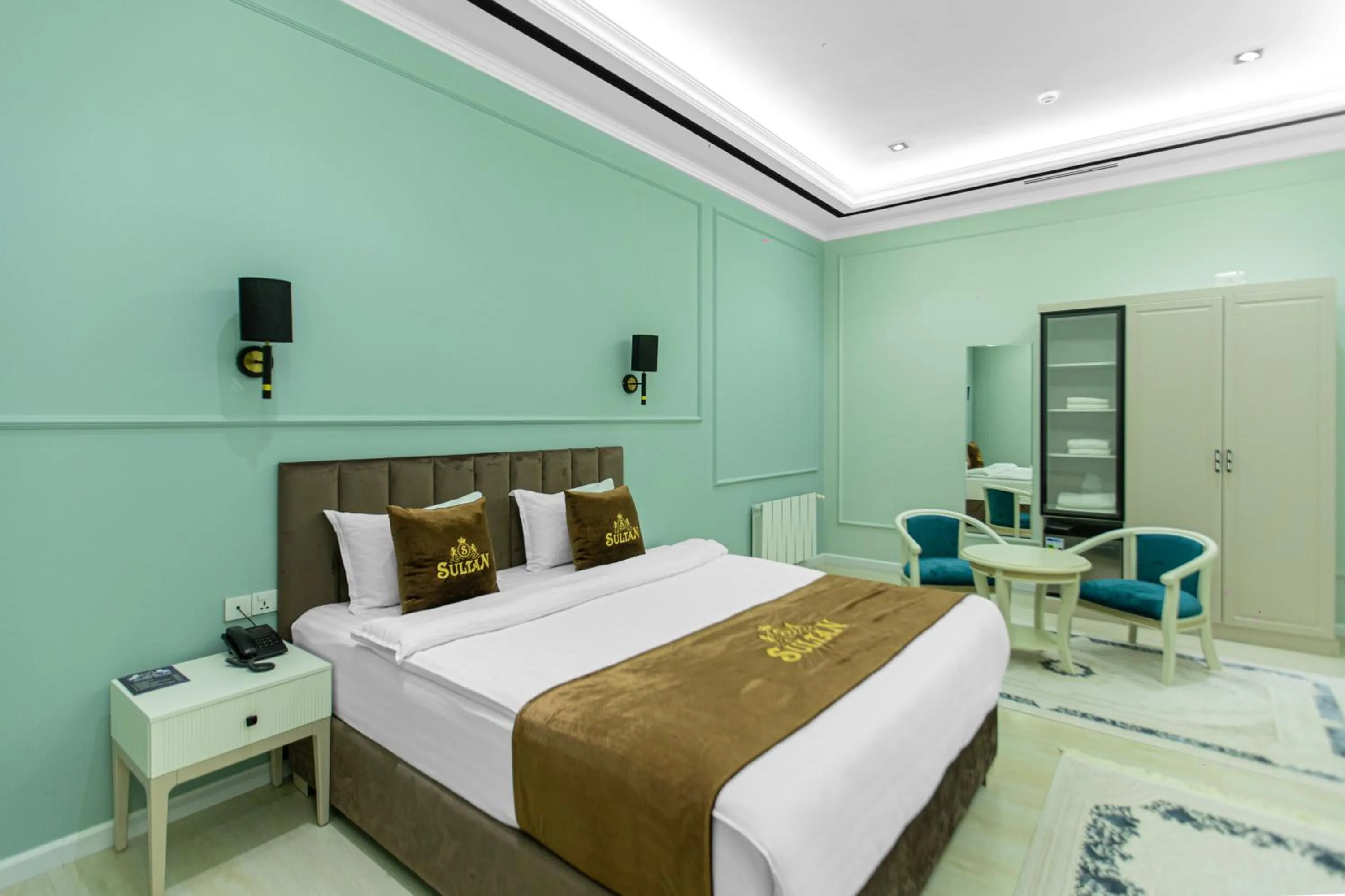 Bed in HOTEL SULTAN PALACE