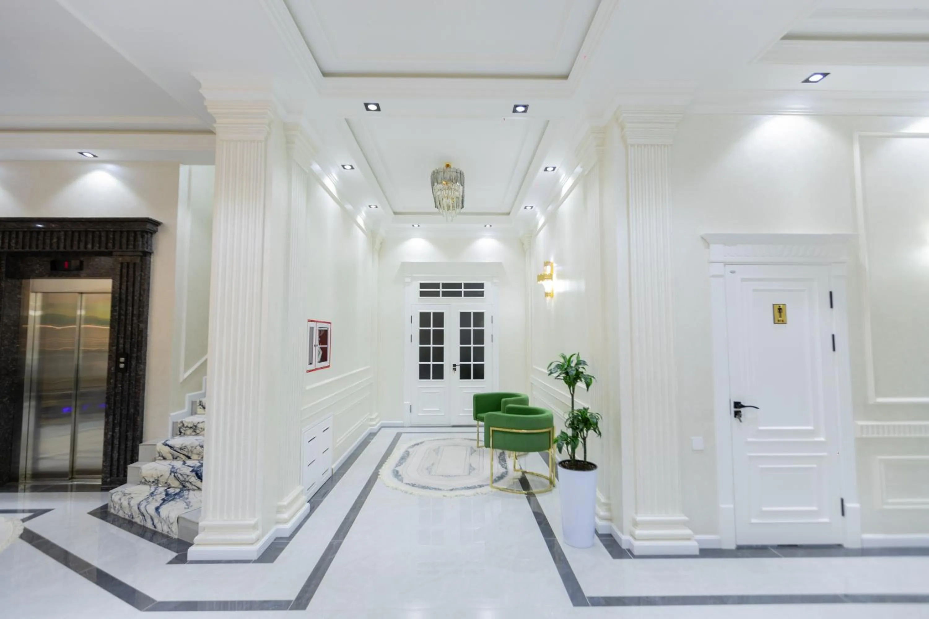 Property building in HOTEL SULTAN PALACE