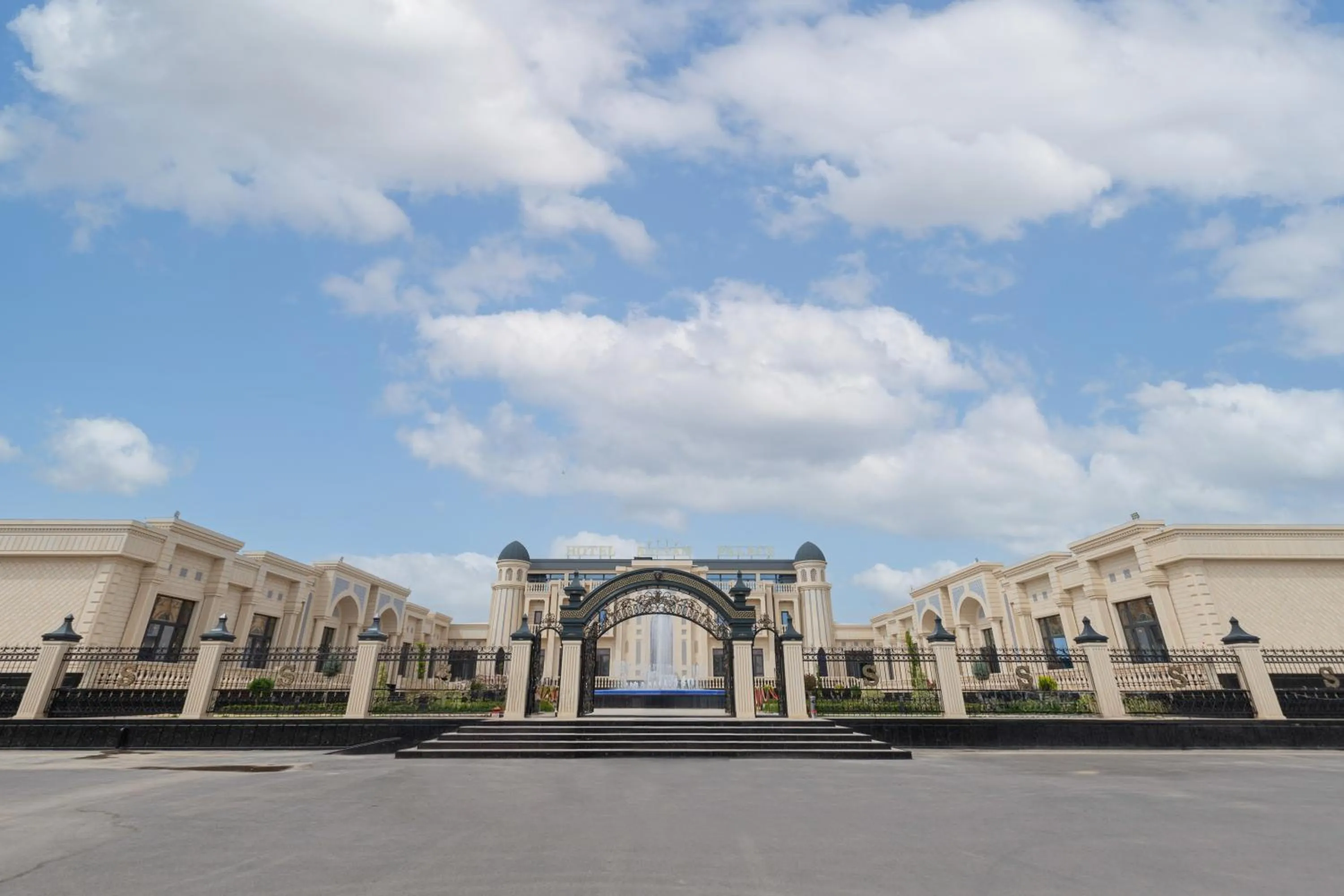 Day in HOTEL SULTAN PALACE