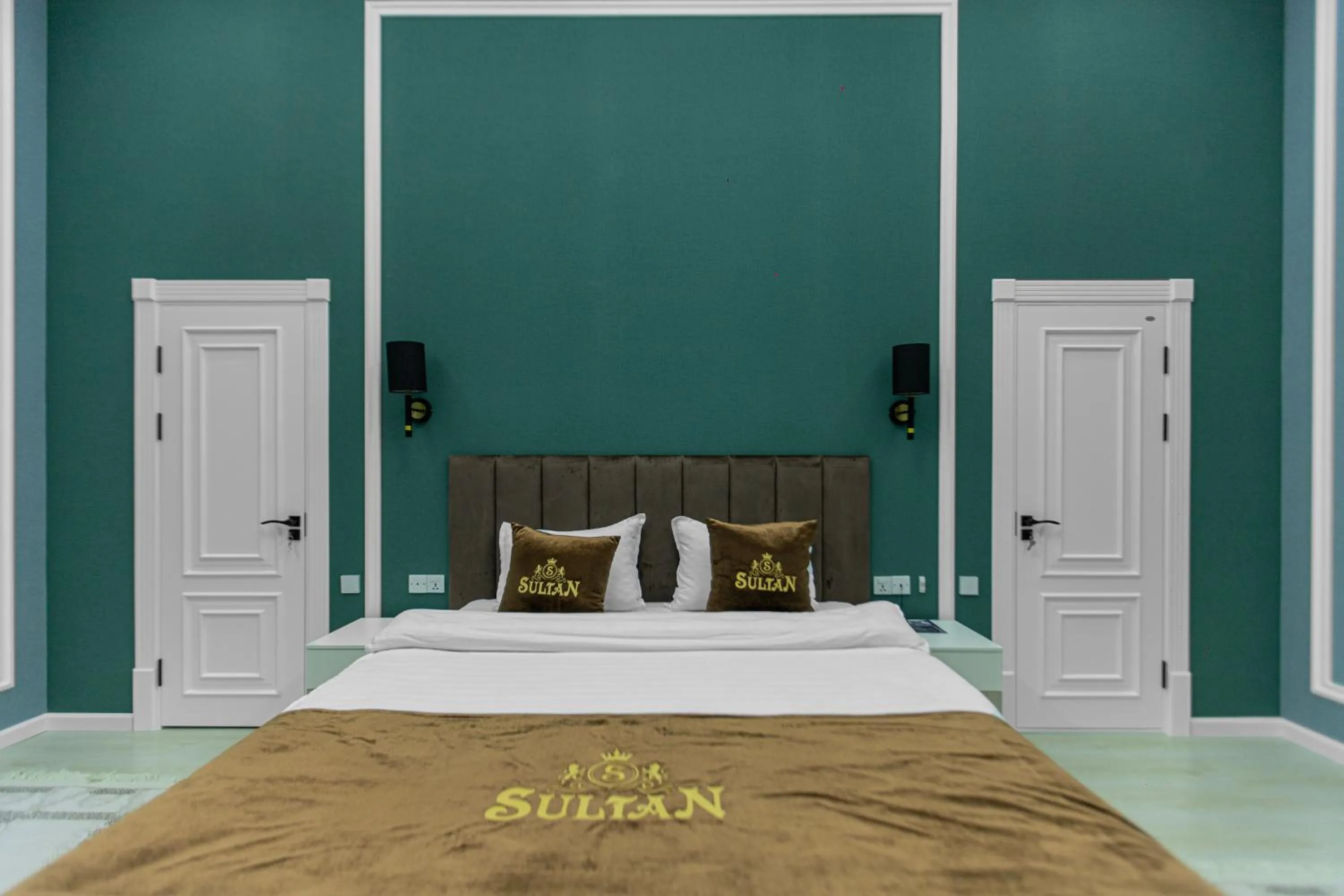 Bed in HOTEL SULTAN PALACE