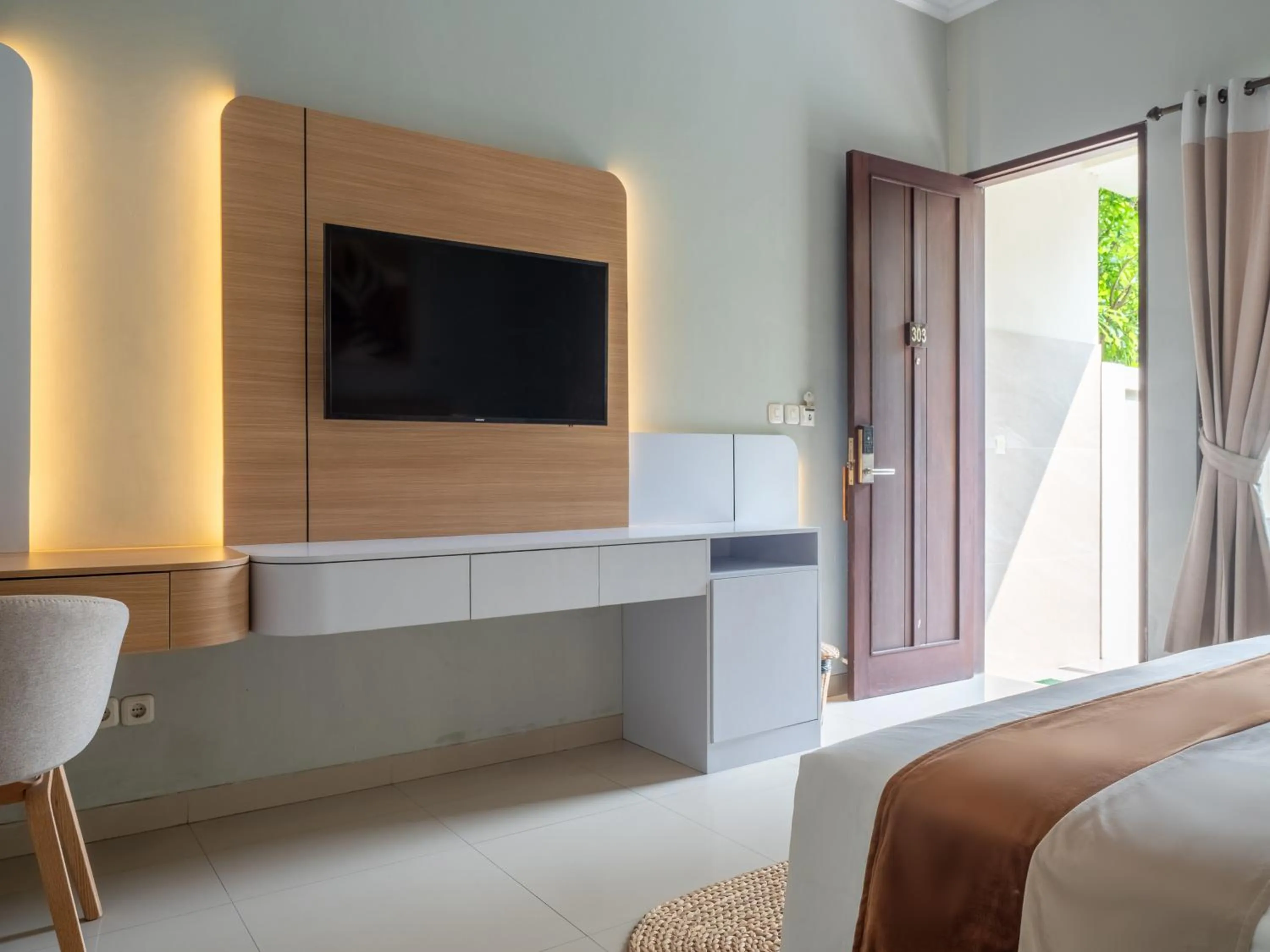 Bedroom, Bed in U Tube Hotel