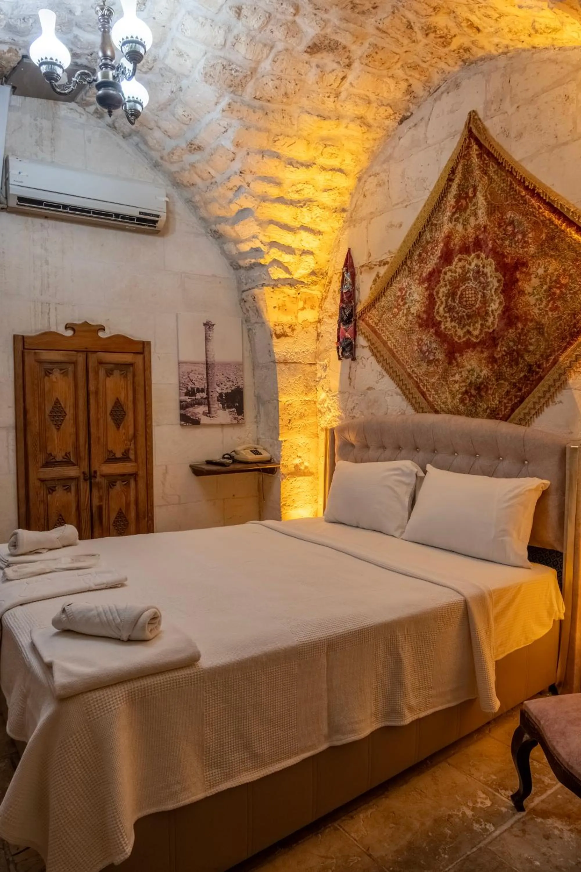 Bed in Turkmen Konagi