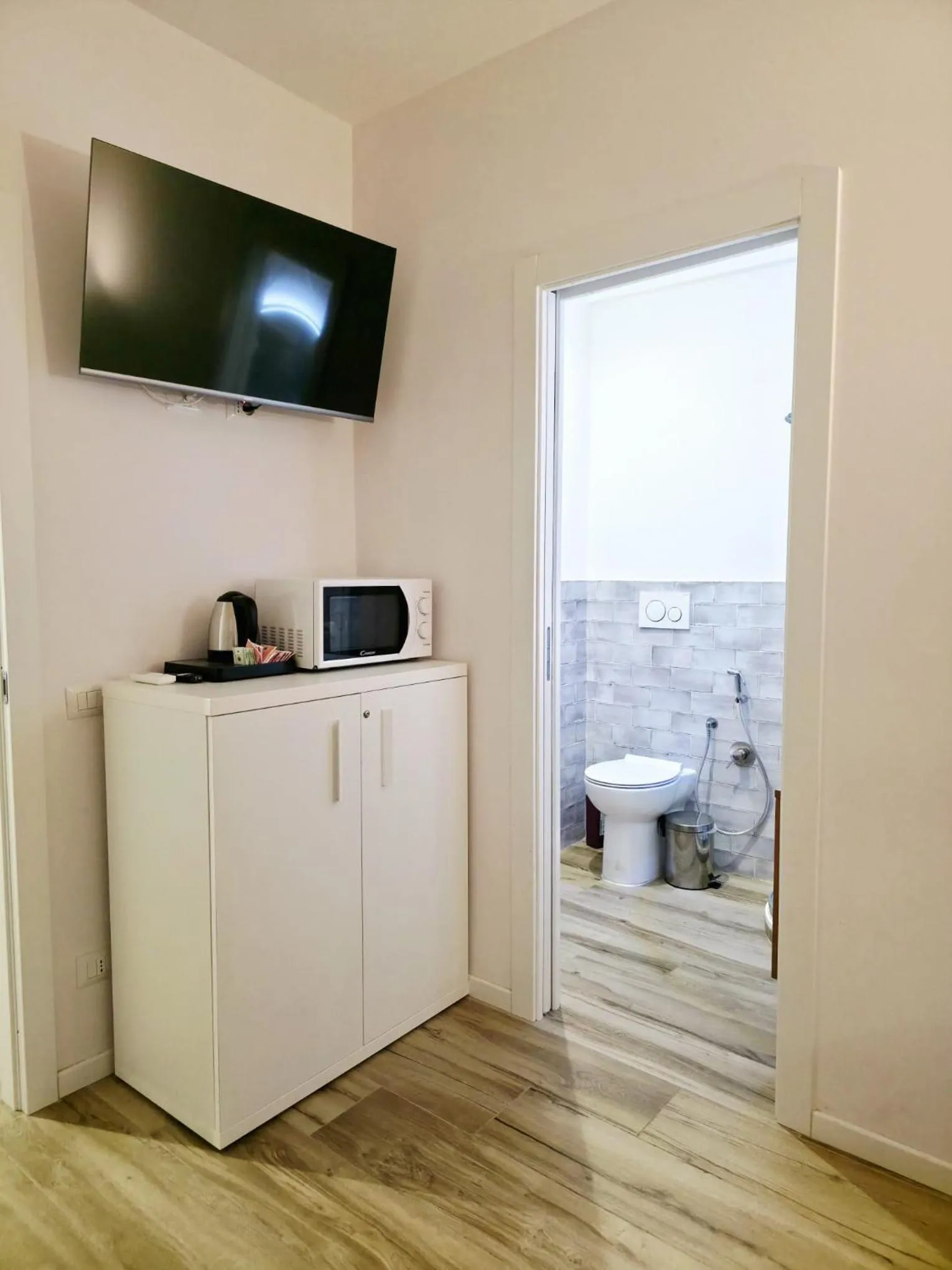 Bathroom in Romi Suite