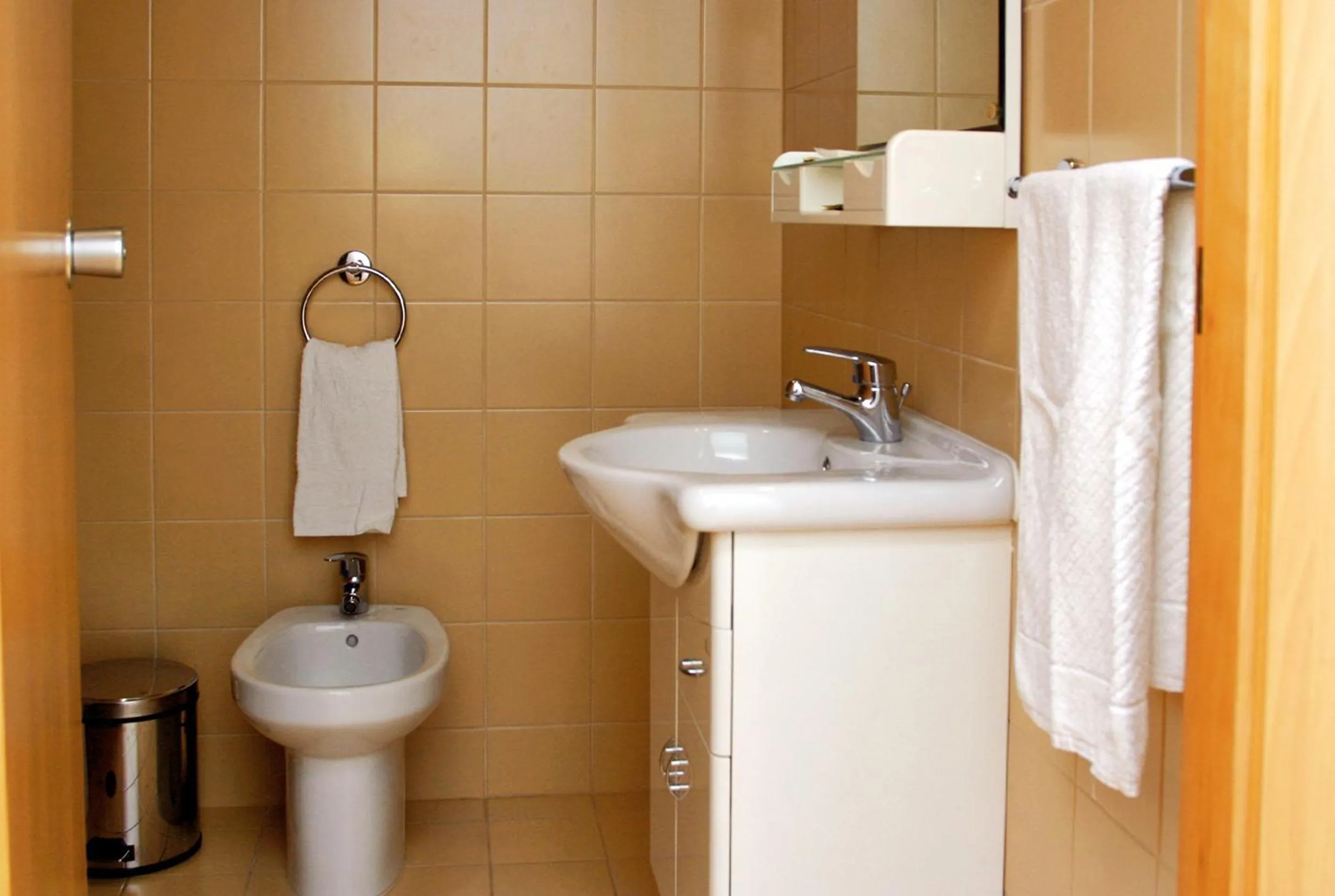 Bathroom in Casa de Retiros N. S. Perpetuo Socorro