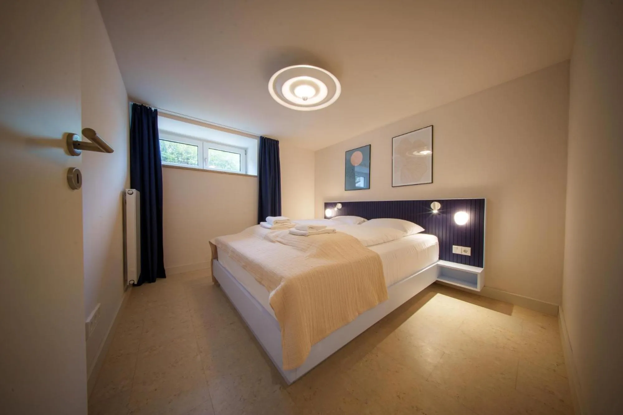 Bedroom, Bed in stuub schluchsee