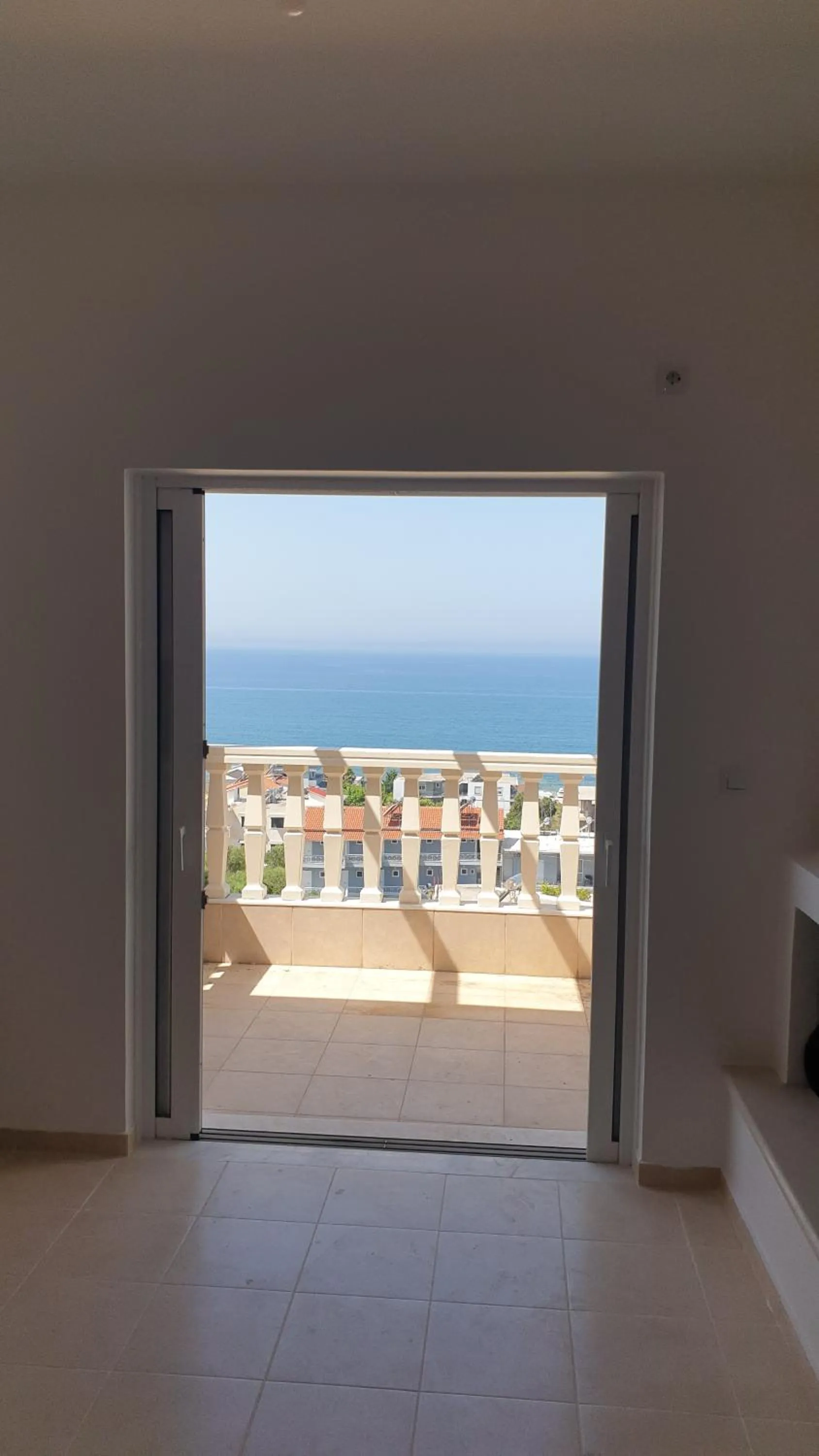 Niriides Sea View Apartment