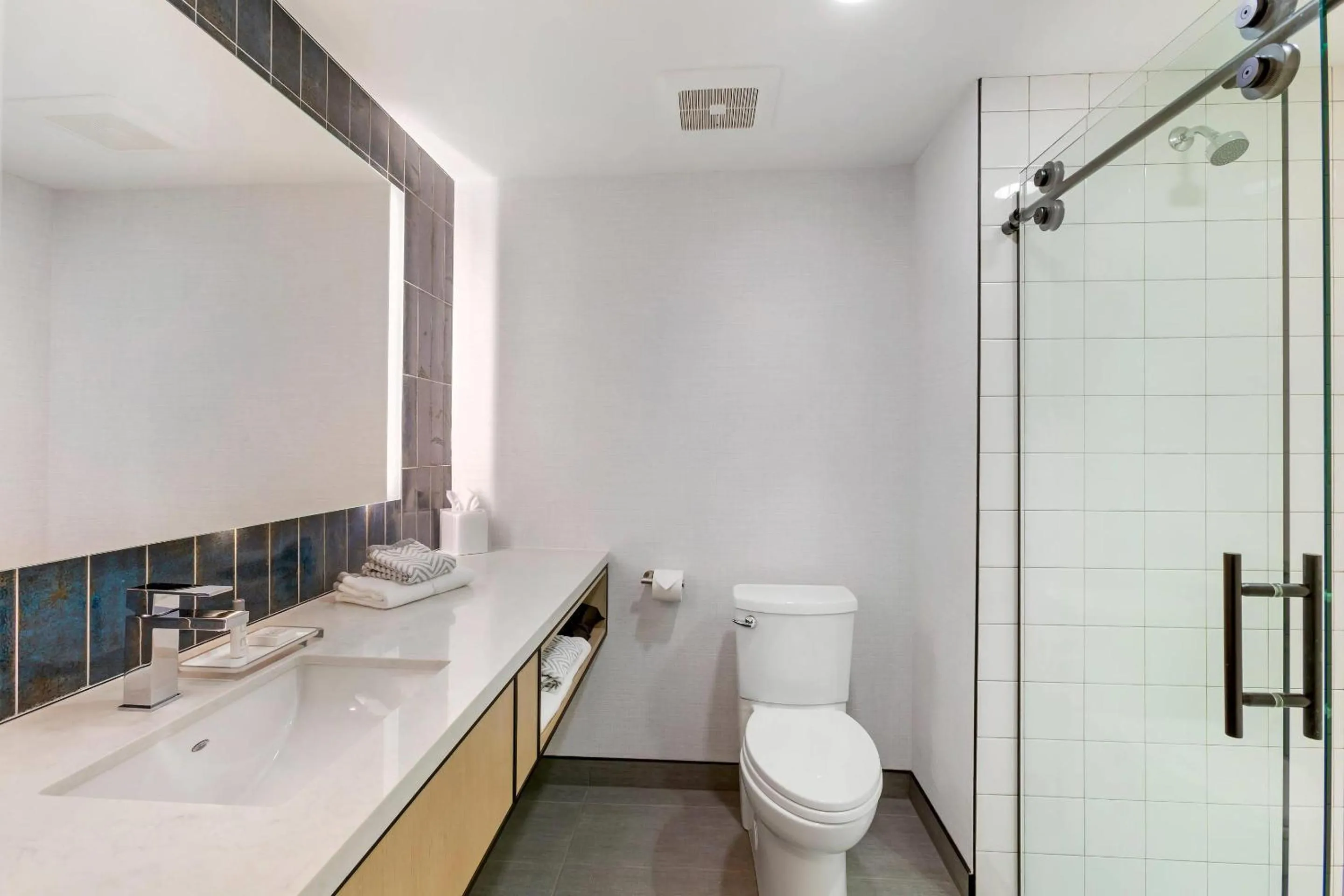 Bedroom in Cambria Hotel Spokane Airport