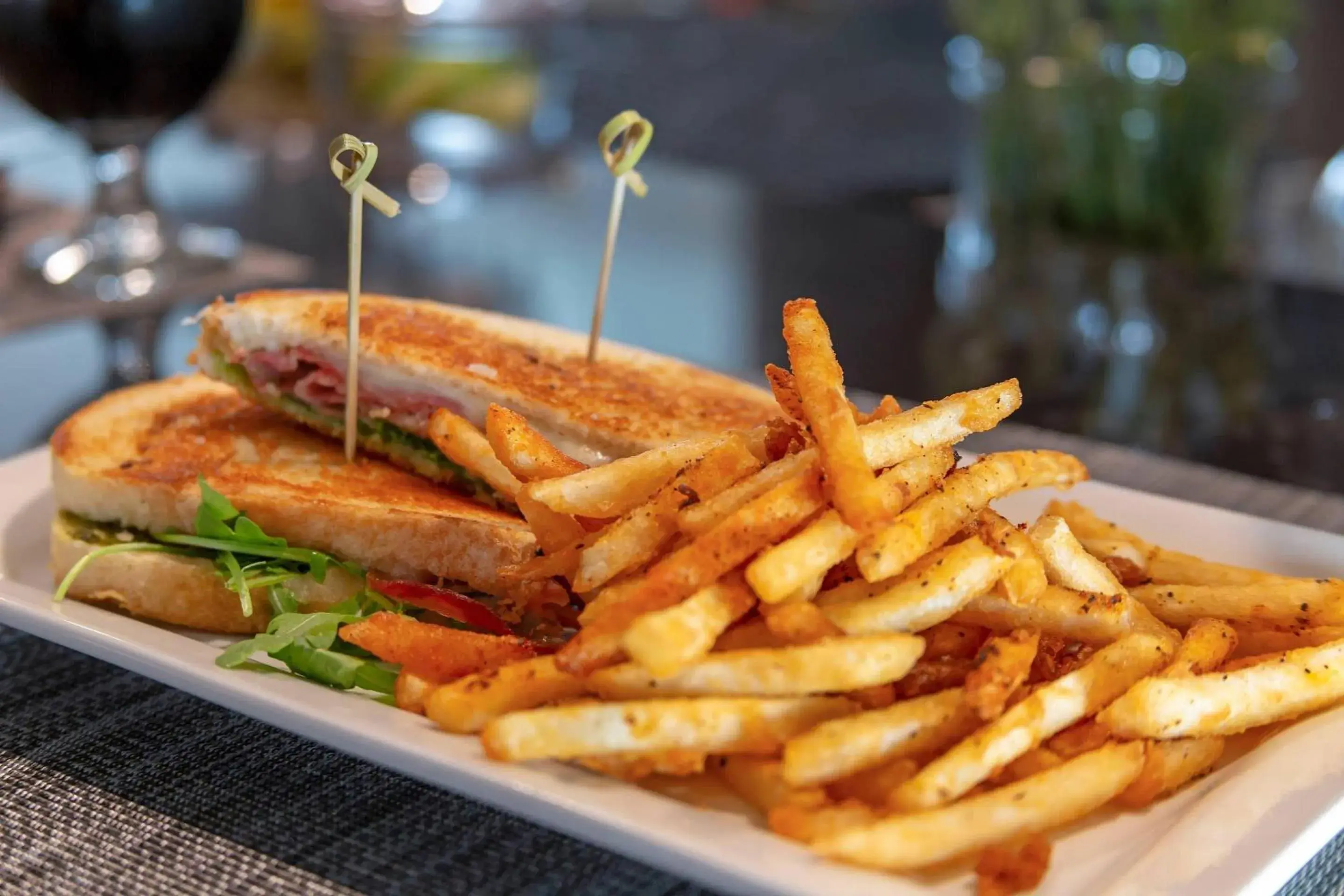 Restaurant/places to eat in Cambria Hotel Spokane Airport Restaurant/places to eat in Cambria Hotel Spokane Airport