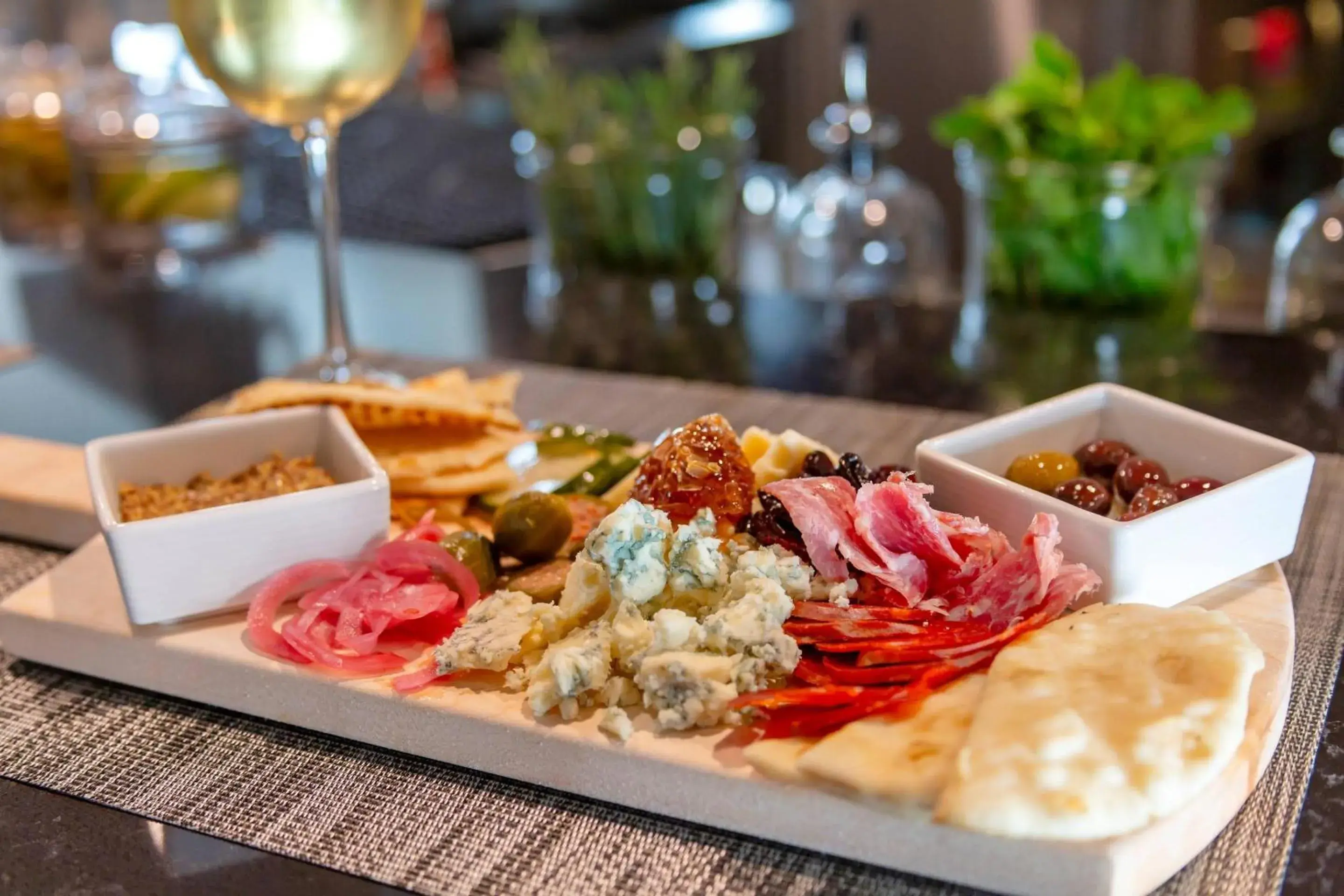 Restaurant/places to eat in Cambria Hotel Spokane Airport Restaurant/places to eat in Cambria Hotel Spokane Airport