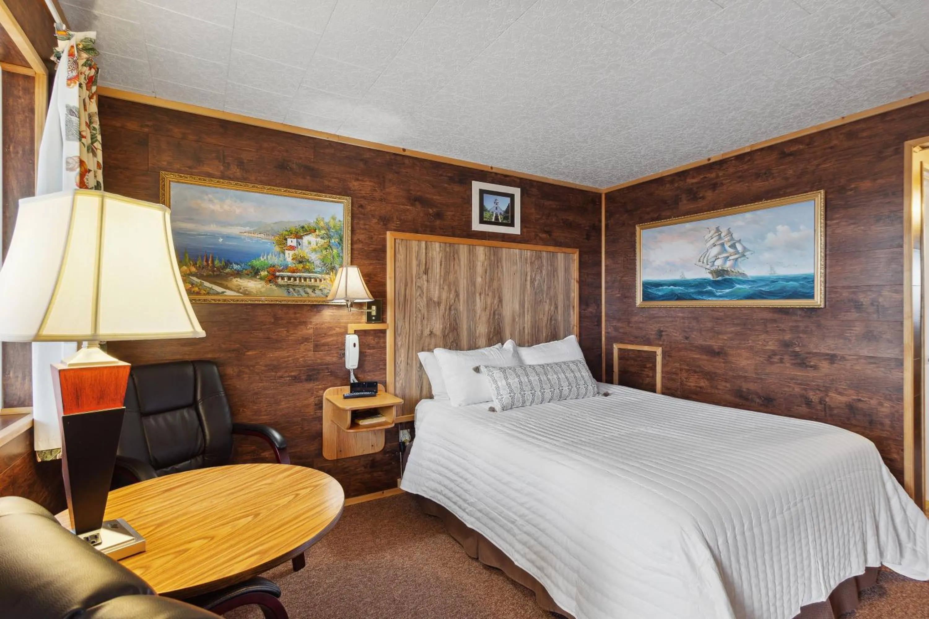 Bedroom in Vindel Motel