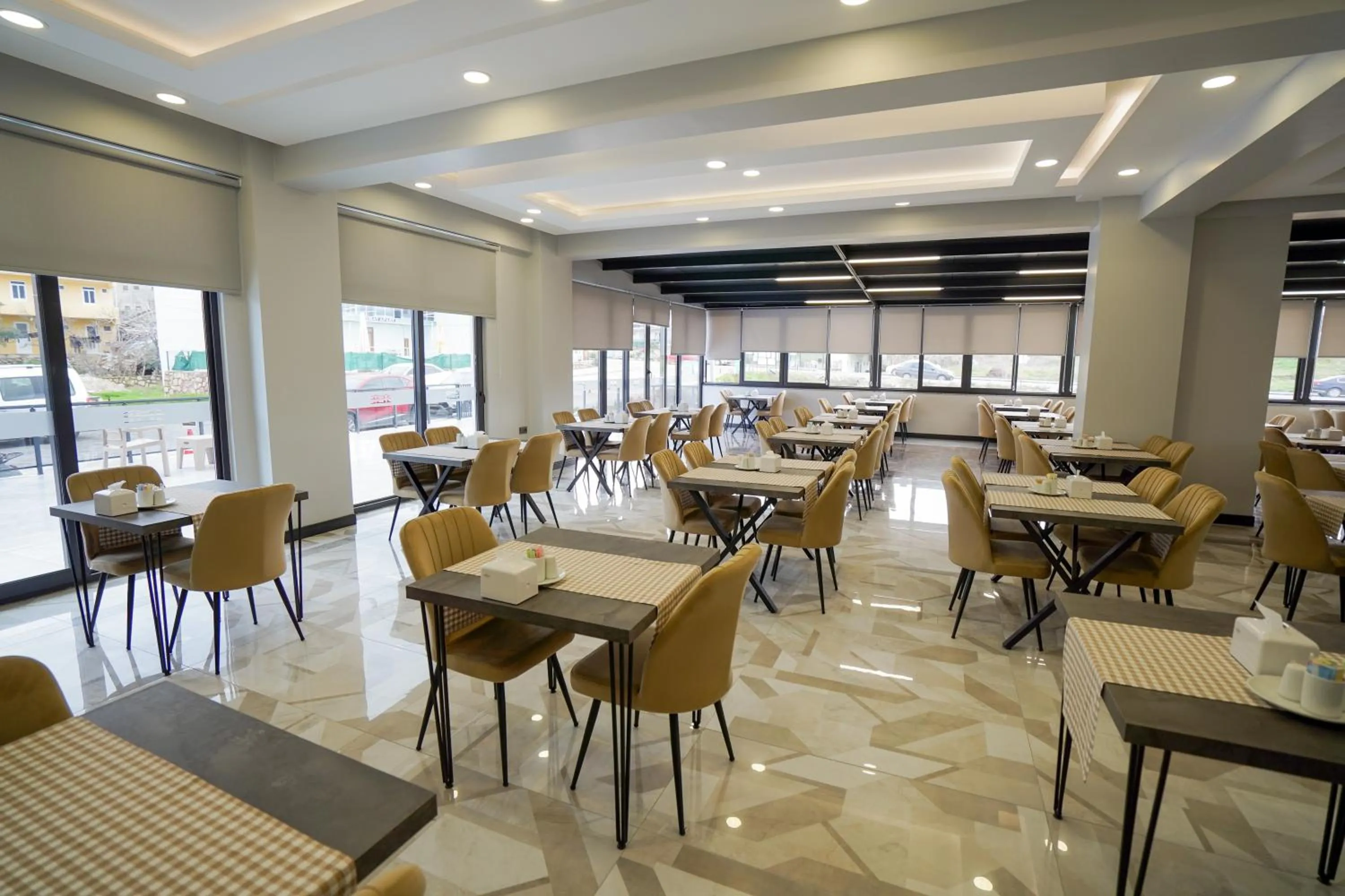 Restaurant/places to eat in Çelik Thermal & Spa