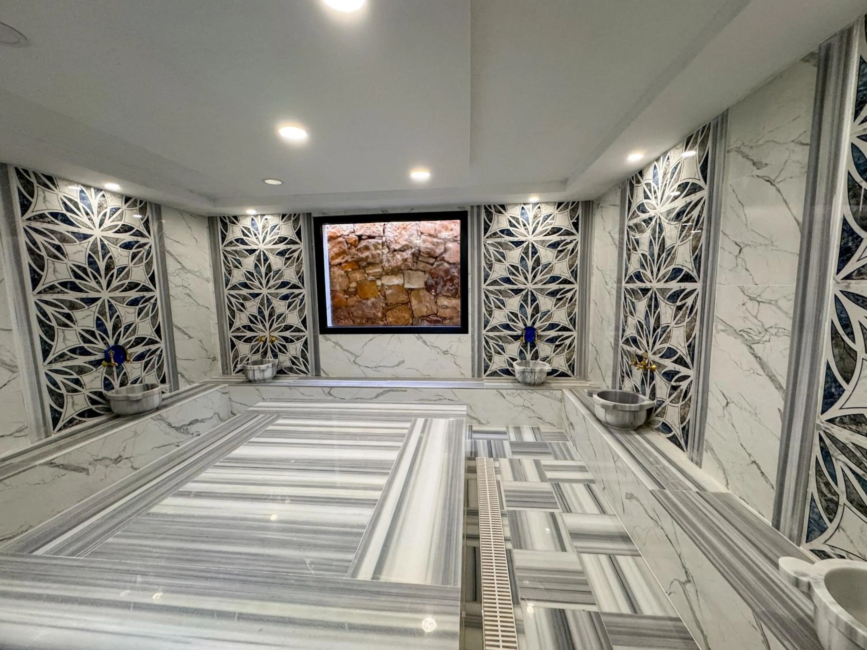 Public Bath in Çelik Thermal & Spa